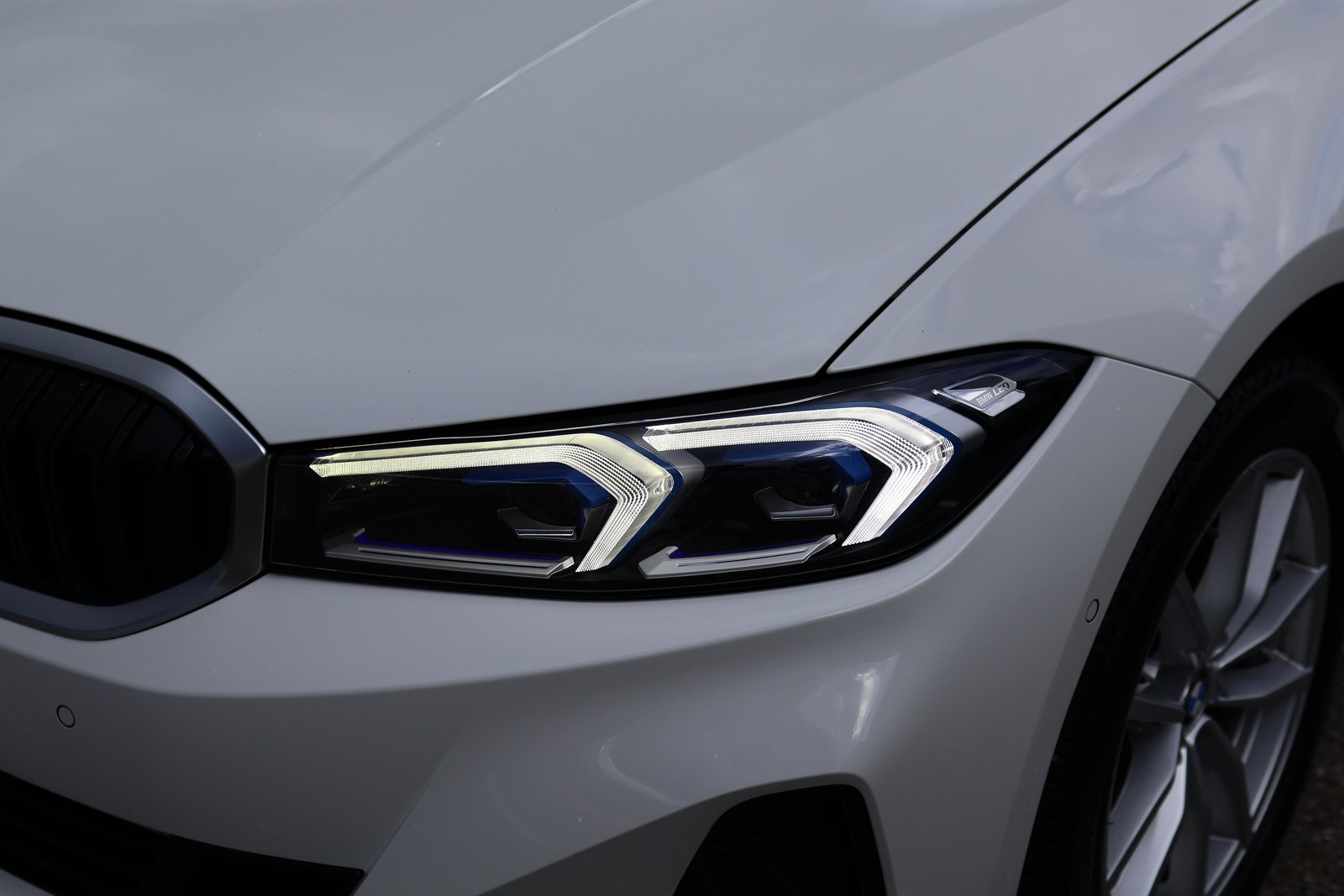 BMW 320d Touring * Elektrische Sitzverstellung mit Me, Hybride Leggero Diesel/Elettrica, Occasioni / Usate, Automatico - 2