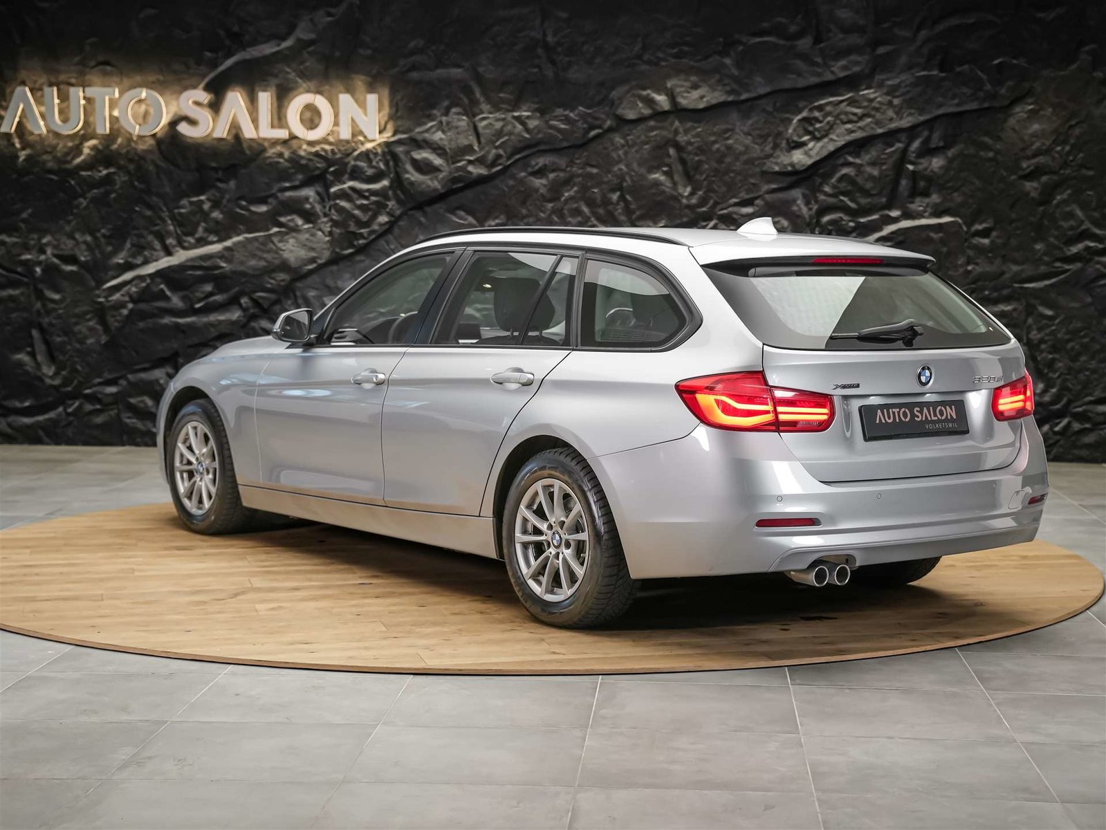 BMW 320d Touring Steptronic *Head Up Display*Abstands, Diesel, Occasion / Utilisé, Automatique - 4
