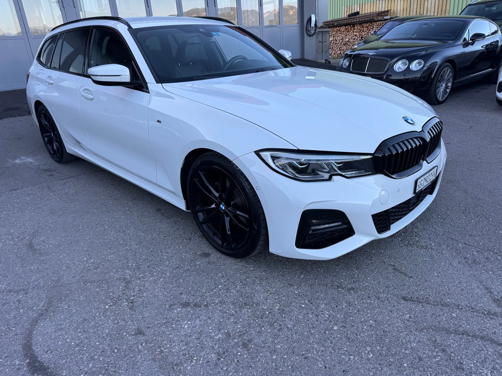 BMW 320d 48V Touring M Sport Steptronic, Mild-Hybrid Diesel/Elektro, Occasion / Gebraucht, Automatik - 2