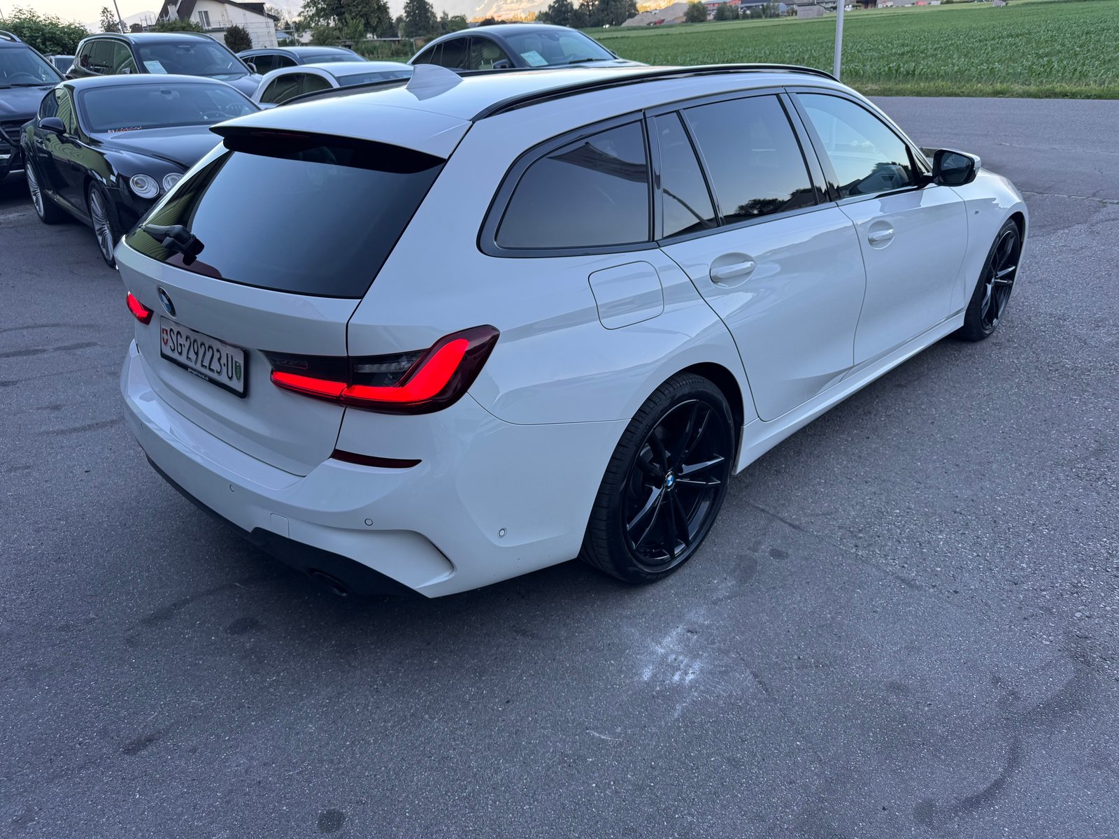 BMW 320d 48V Touring M Sport Steptronic, Mild-Hybrid Diesel/Elektro, Occasion / Gebraucht, Automatik - 4