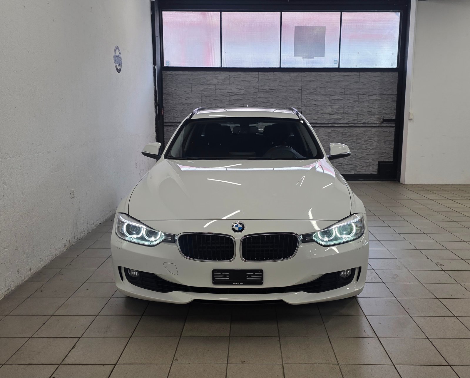 BMW 320i Touring Sport Line Steptronic, Benzin, Occasion / Gebraucht, Automatik - 7
