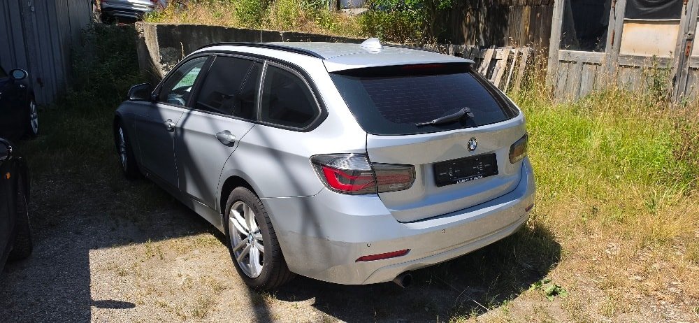 BMW 320i Touring Luxury Line, Essence, Occasion / Utilisé, Manuelle - 4
