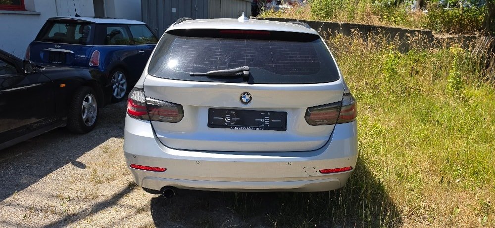 BMW 320i Touring Luxury Line, Essence, Occasion / Utilisé, Manuelle - 5