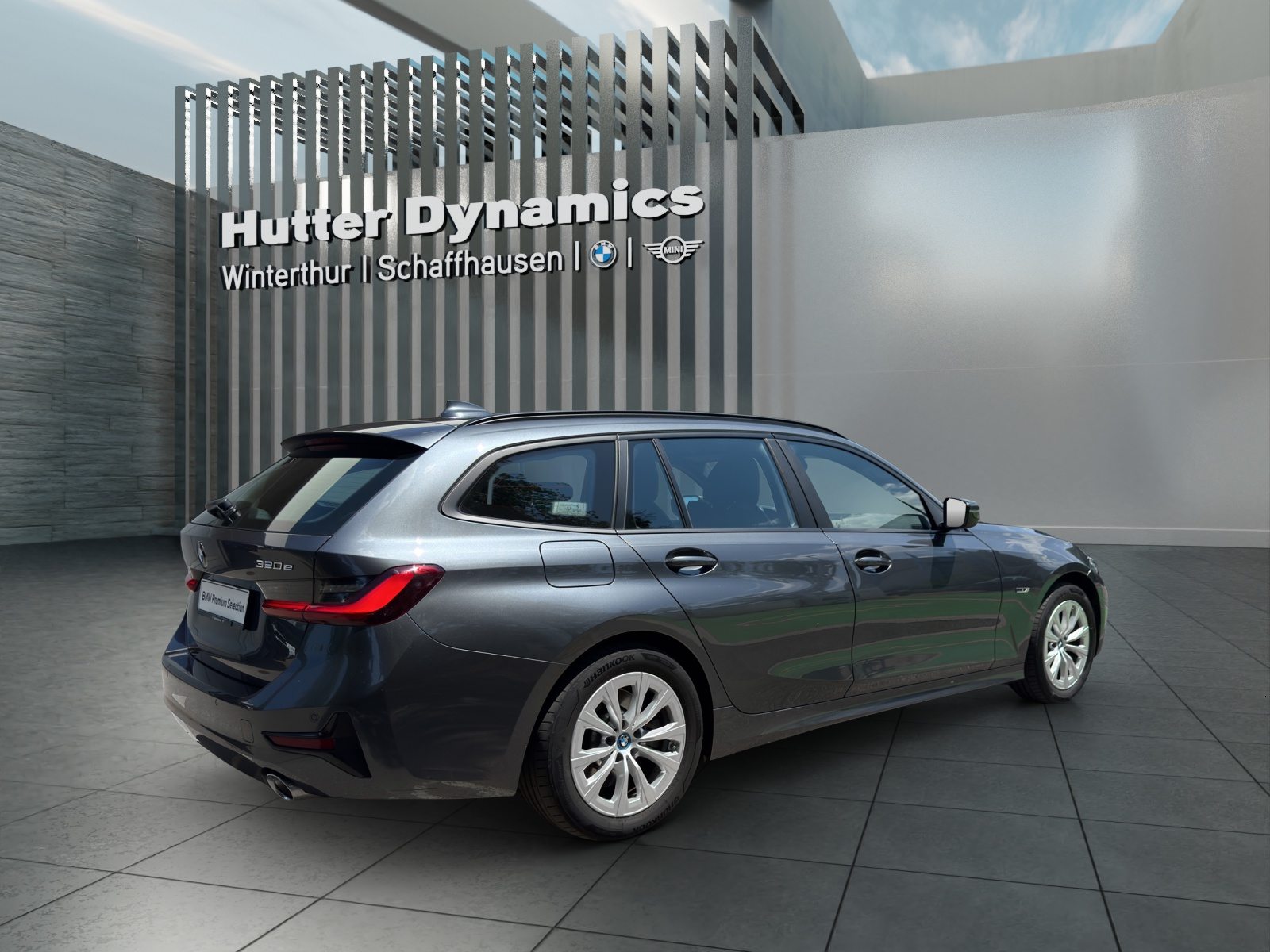 BMW 320e xDrive Touring HARMAN/KARDON SURROUND SOUND SYSTEM, Hybride Rechargeable Essence/Électricité, Occasion / Utilisé, Automatique - 6