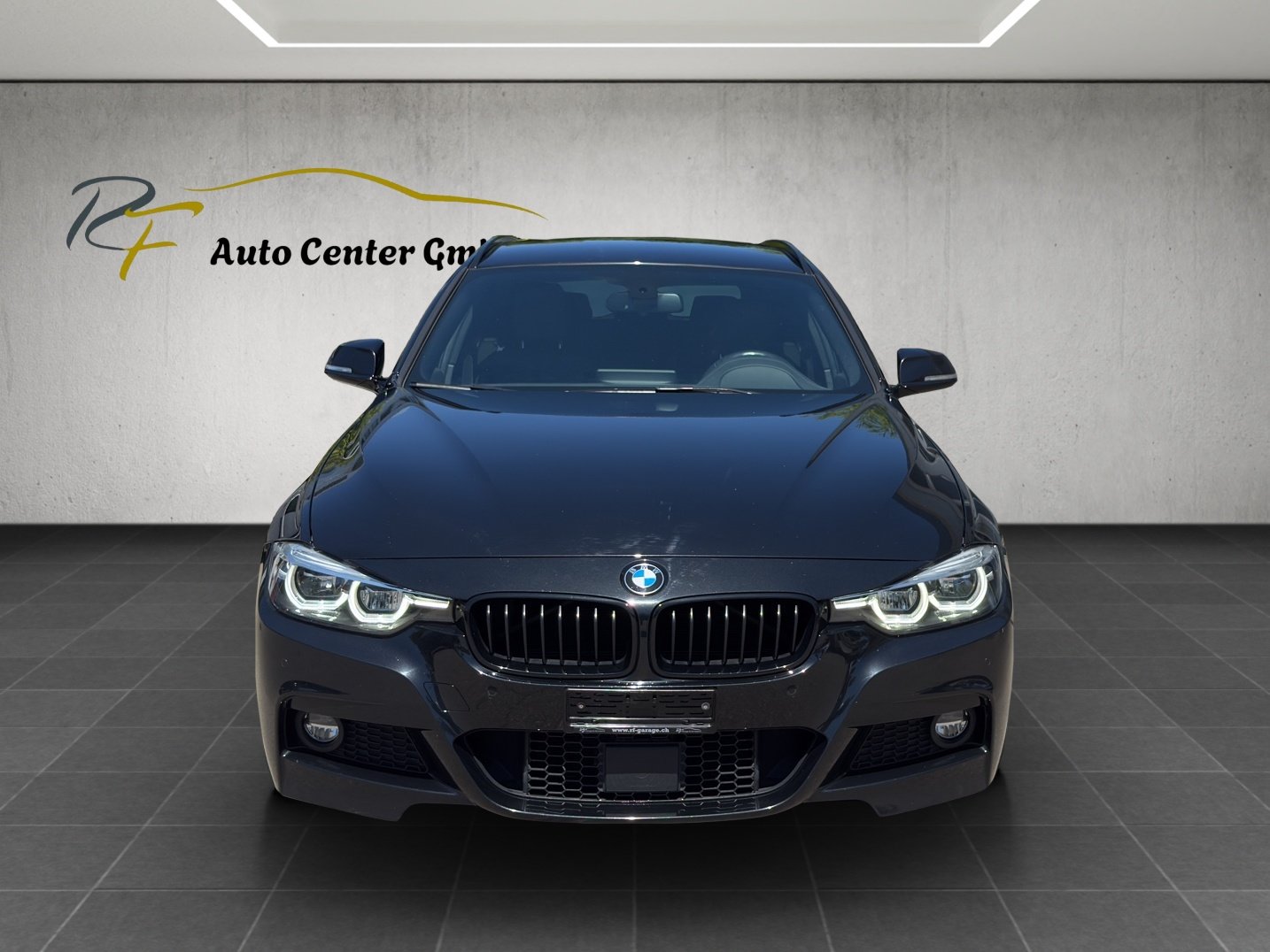BMW 320i Touring Edition M Sport Steptronic
