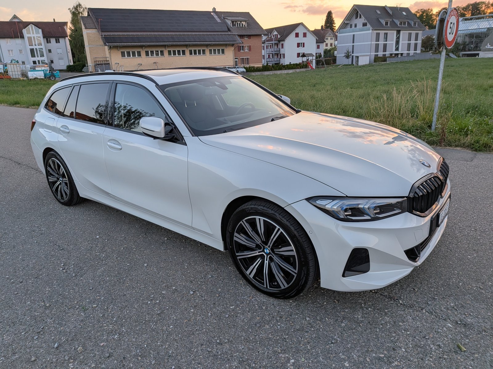 BMW 320d 48V Steptronic Sport Line, Mild-Hybrid Diesel/Electric, Second hand / Used, Automatic - 5