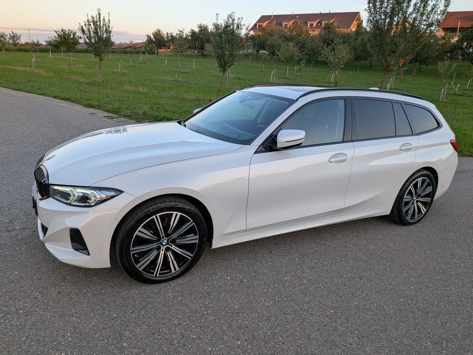 BMW 320d 48V Steptronic Sport Line, Mild-Hybrid Diesel/Electric, Second hand / Used, Automatic - 6