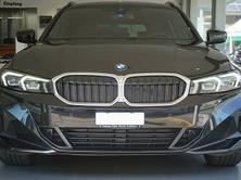 BMW 320d 48V Touring Steptronic, Mild-Hybrid Diesel/Elektro, Occasion / Gebraucht, Automatik - 2