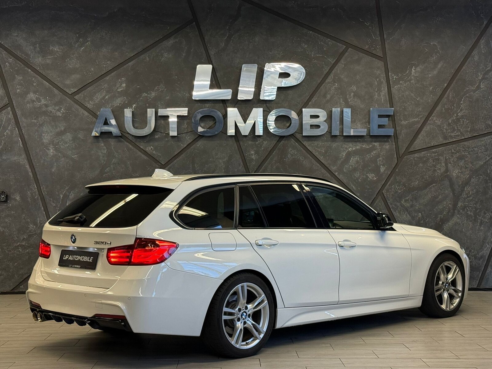 BMW 320d Touring Steptronic, Diesel, Occasion / Utilisé, Automatique - 6