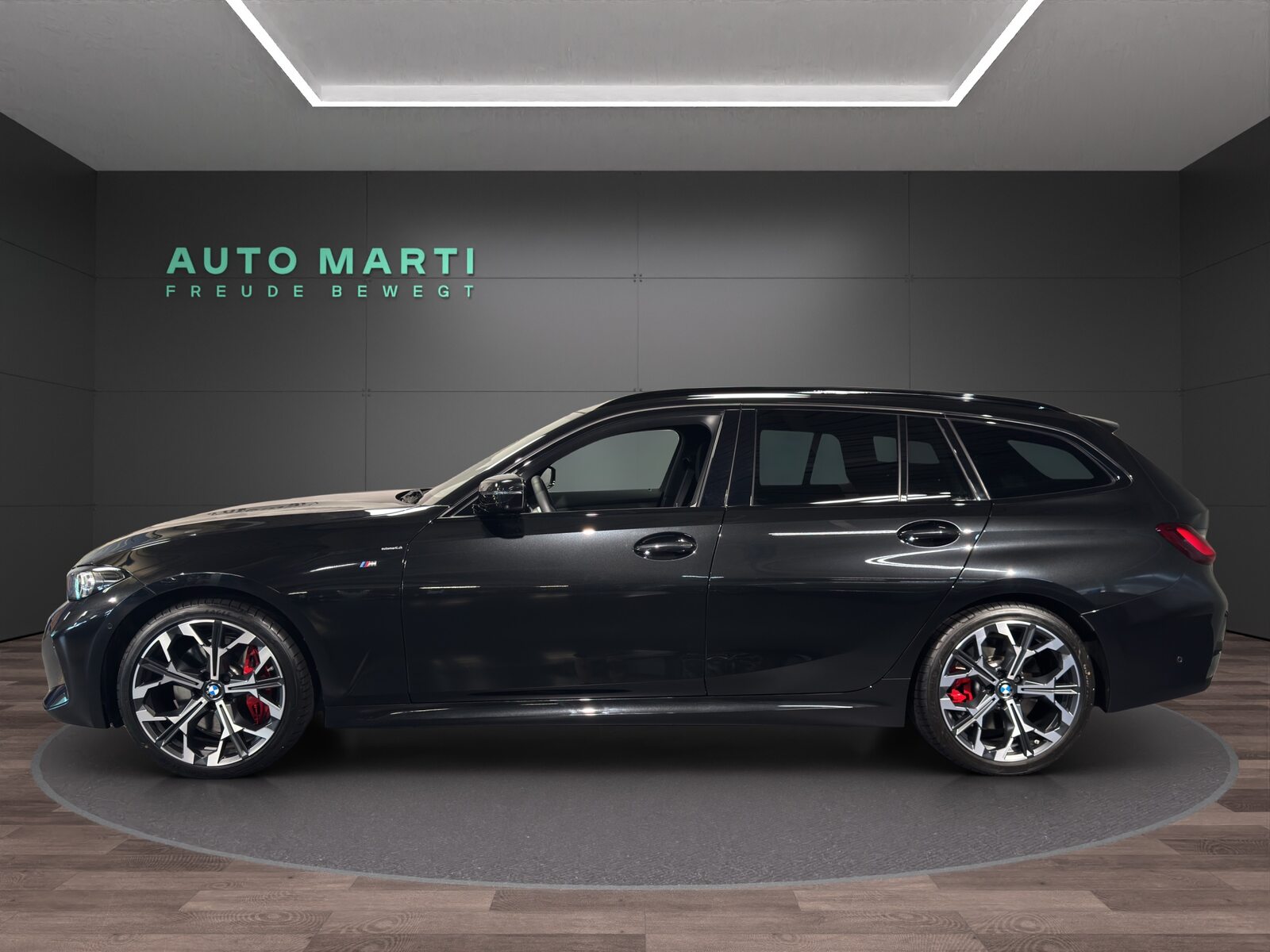 BMW 320d xDrive Touring M Sport, Mild-Hybrid Diesel/Elektro, Occasion / Gebraucht, Automatik - 2