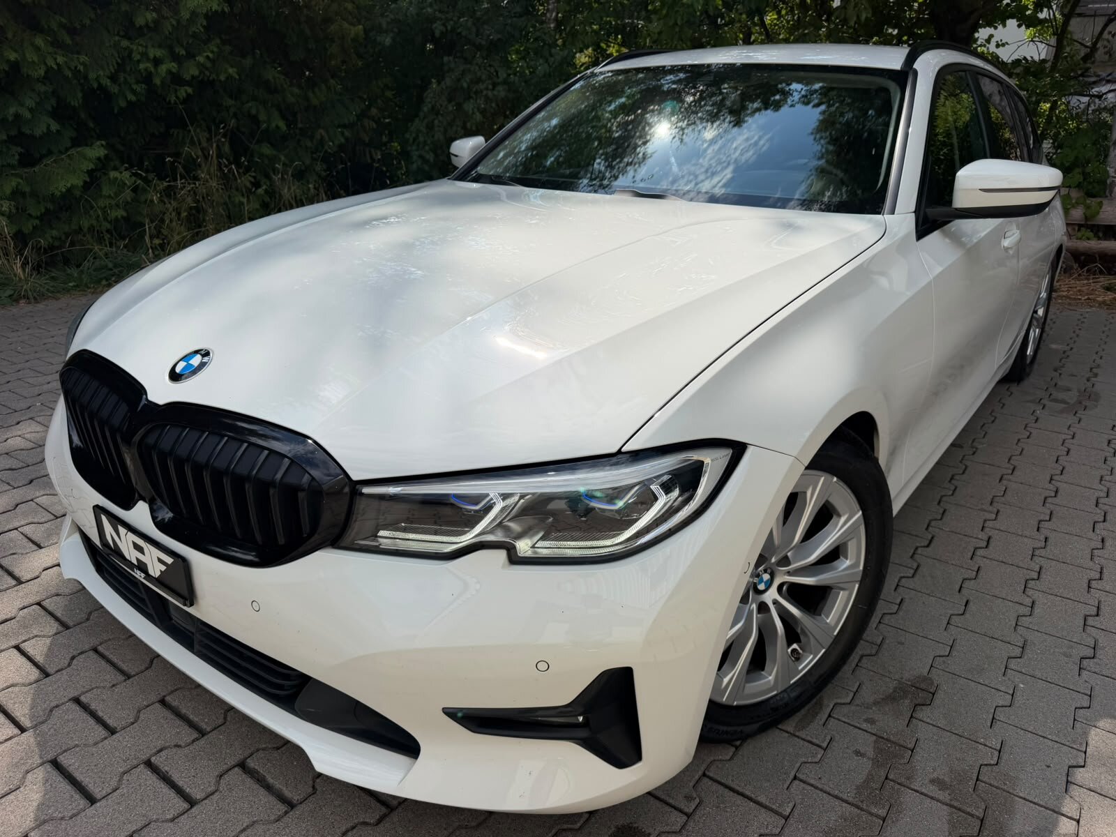 BMW 320d 48V Touring Steptronic