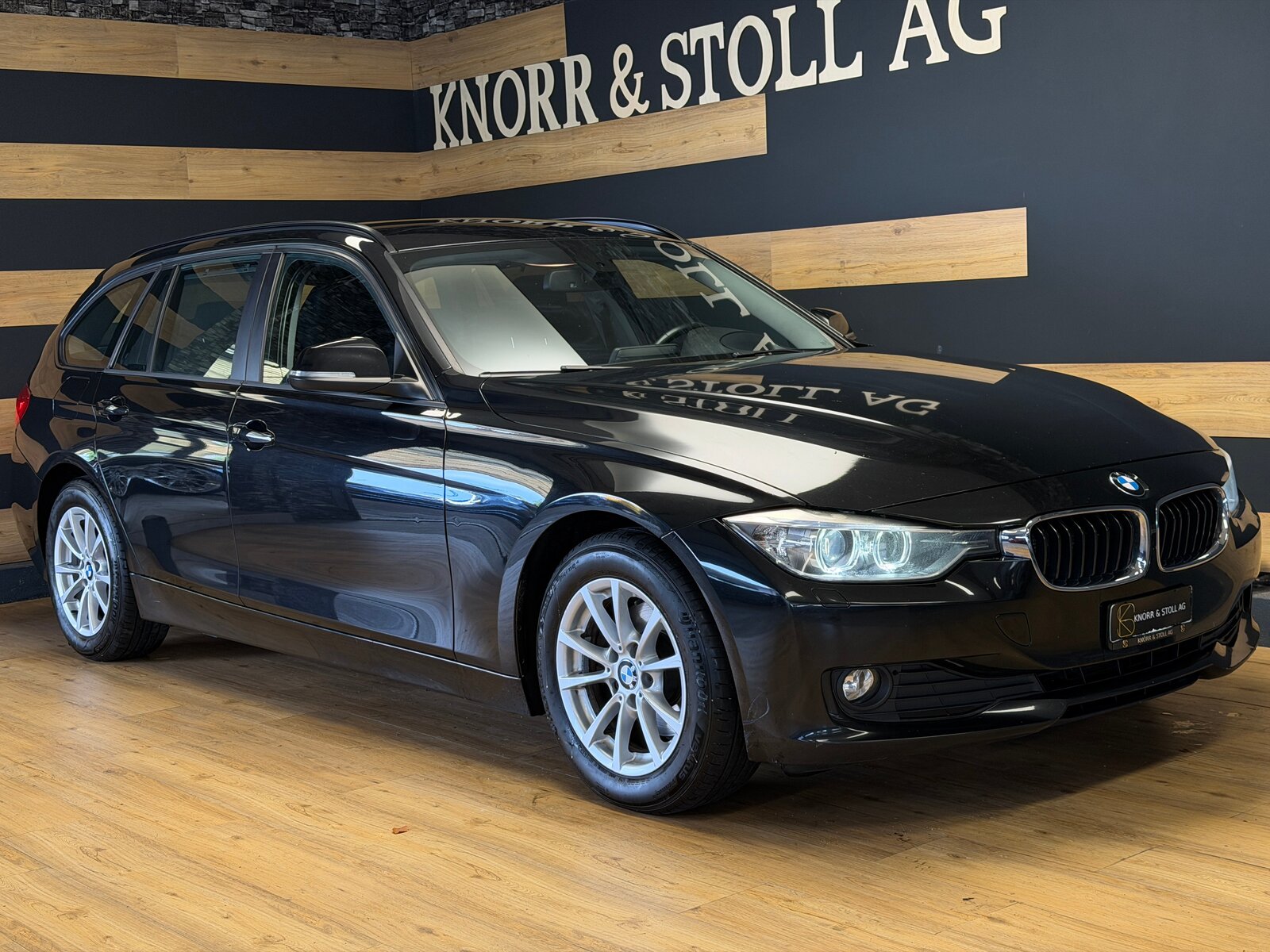 BMW 320d Touring Steptronic, Diesel, Occasion / Gebraucht, Automatik - 3