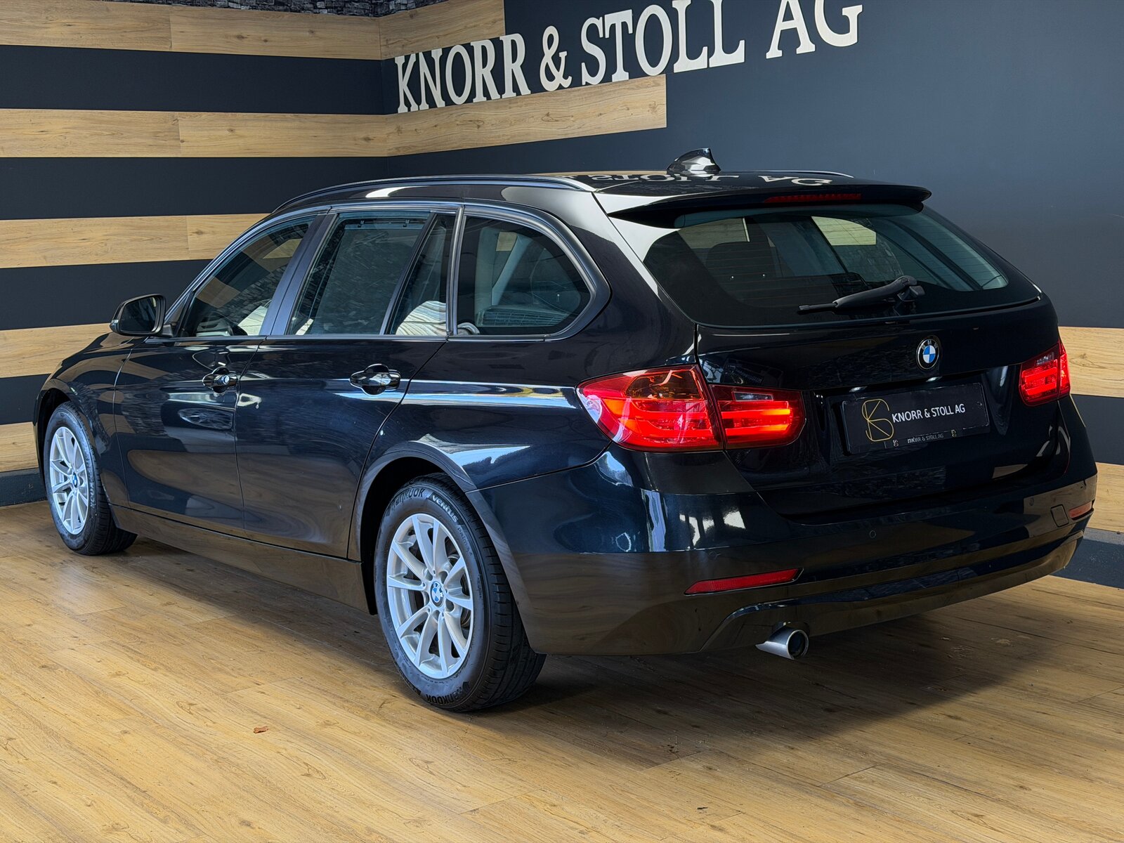 BMW 320d Touring Steptronic, Diesel, Occasion / Gebraucht, Automatik - 6