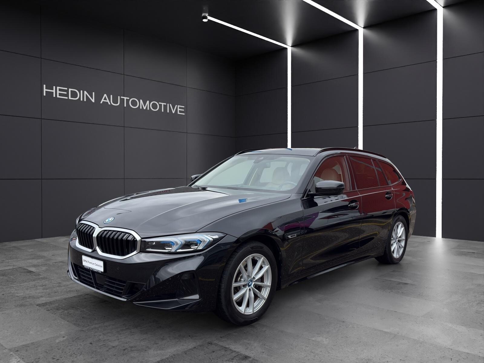 BMW 320e xDrive Touring