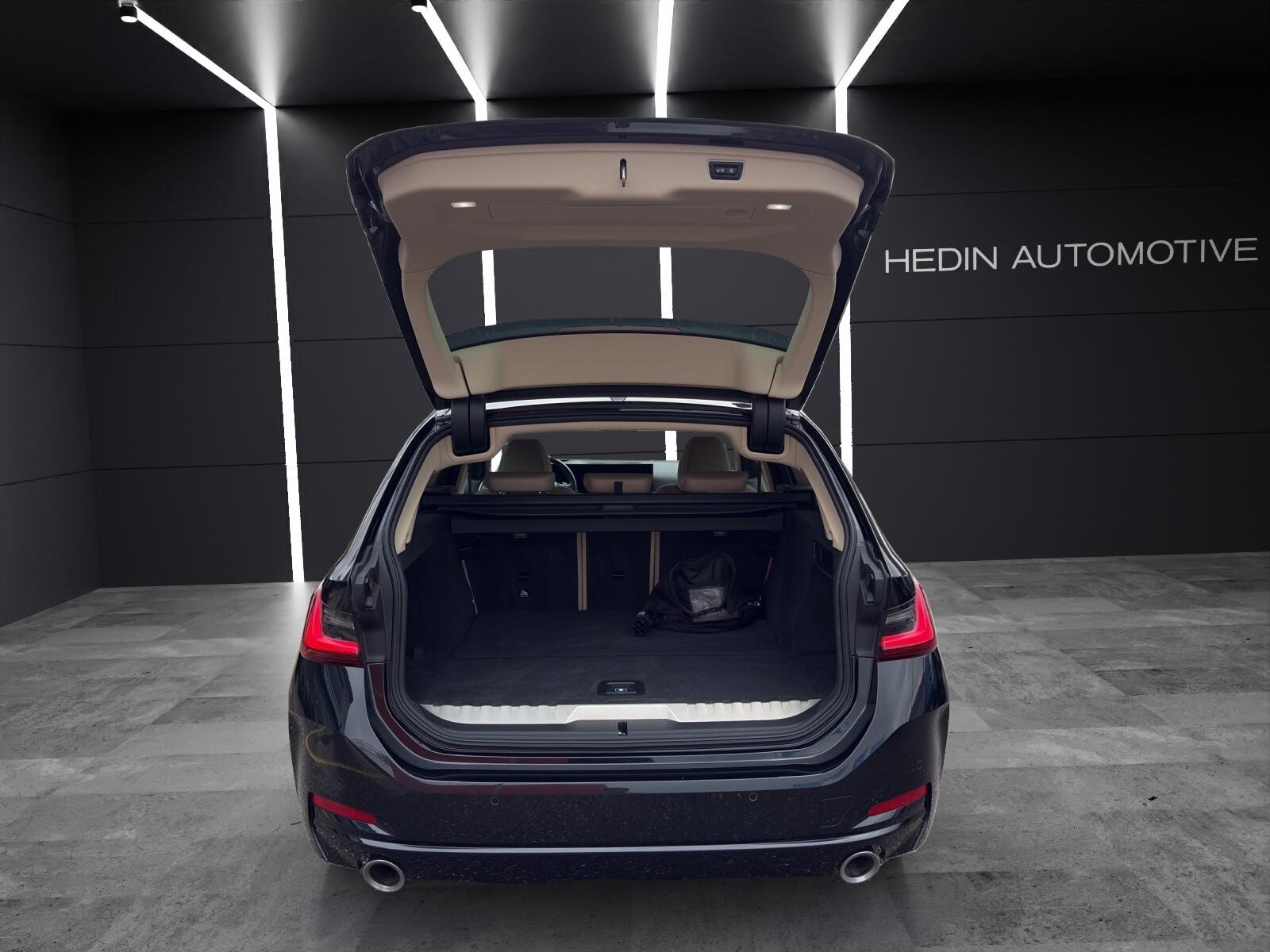 BMW 320e xDrive Touring, Hybride Rechargeable Essence/Électricité, Occasion / Utilisé, Automatique - 6