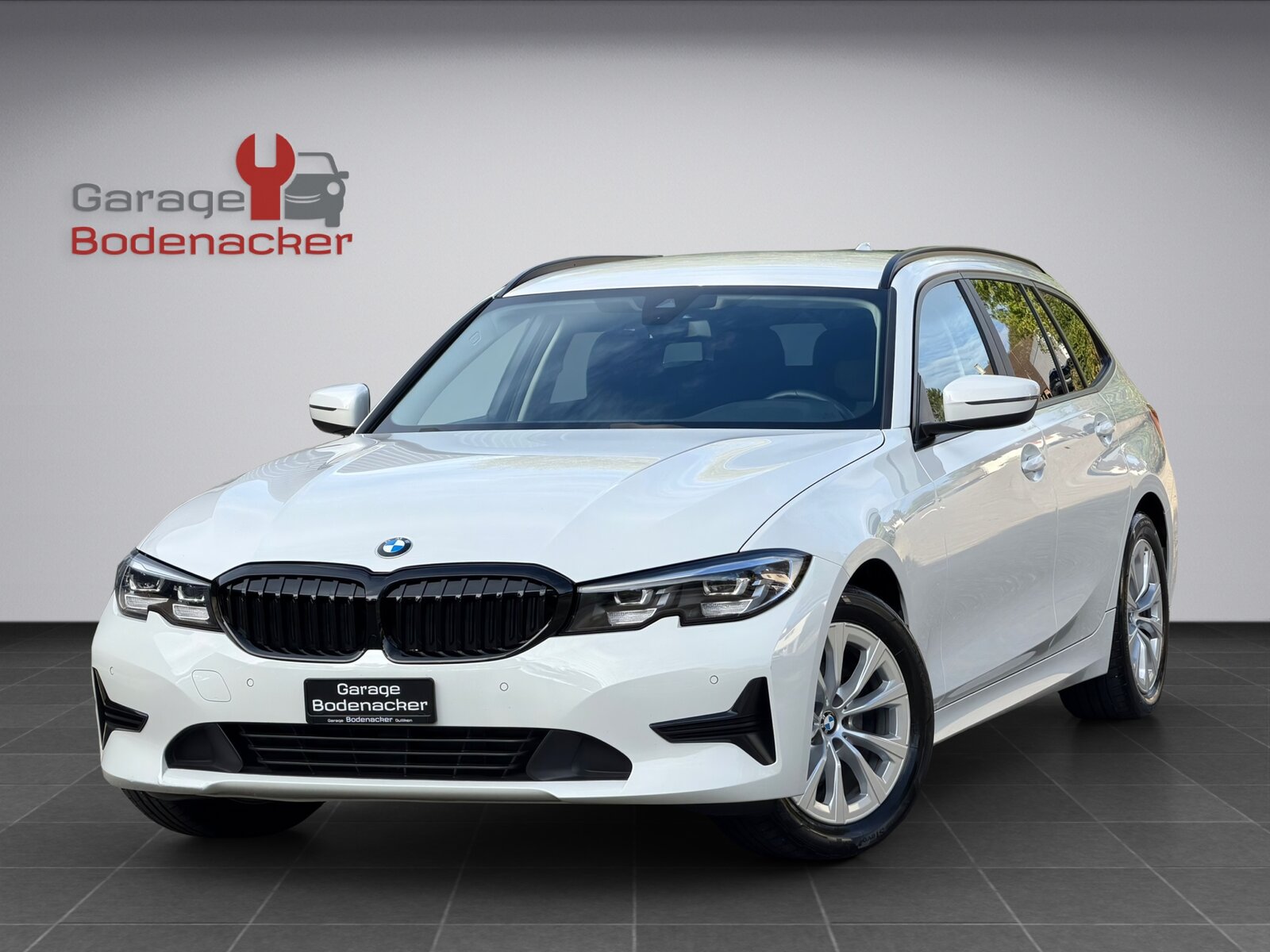 BMW 320d 48V Touring Steptronic * Diesel *