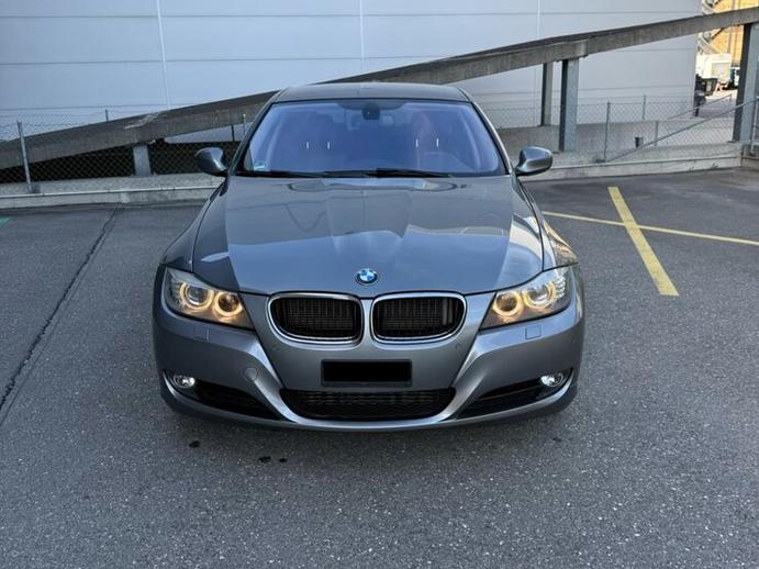 BMW 320d Touring Steptronic, Diesel, Occasion / Gebraucht, Automatik