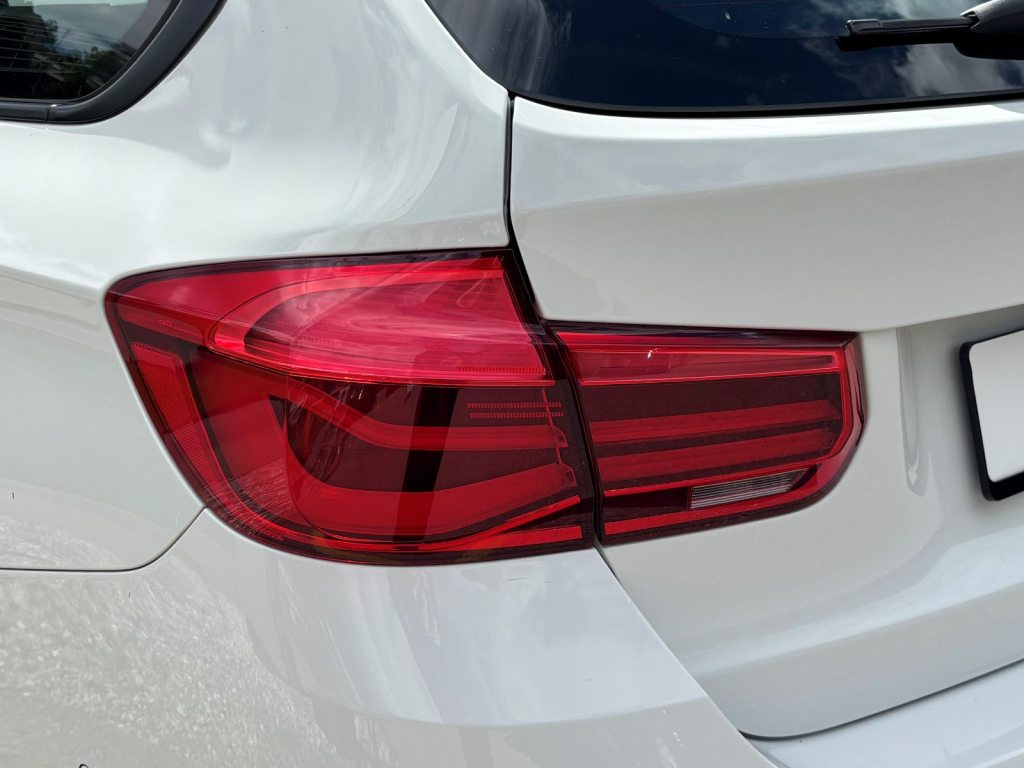 BMW 320 320d xDrive Touring, Diesel, Occasion / Utilisé, Automatique - 6