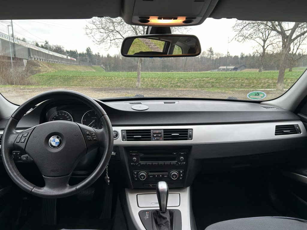 BMW 320 320d, Diesel, Second hand / Used, Automatic - 6