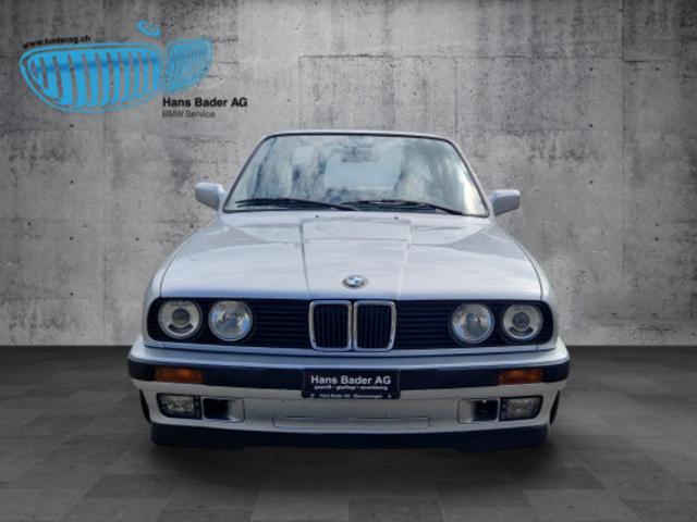 BMW 320i, Occasion / Gebraucht, Handschaltung