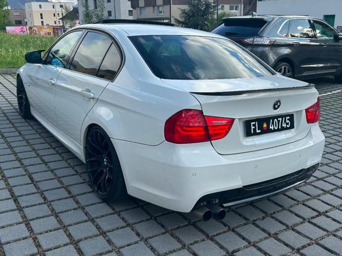 BMW 3er Reihe E90 320d, Diesel, Second hand / Used, Manual