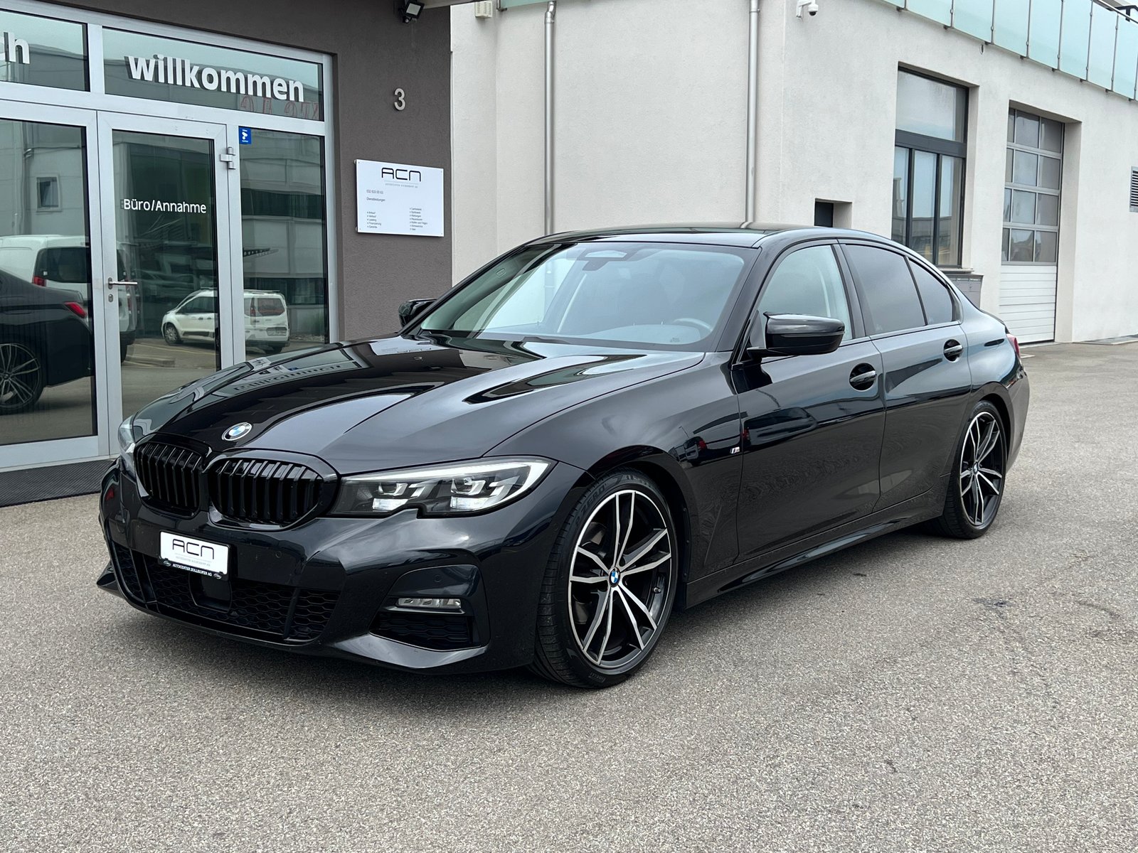 BMW 320d M Sport Steptronic, Diesel, Occasion / Gebraucht, Automatik - 3