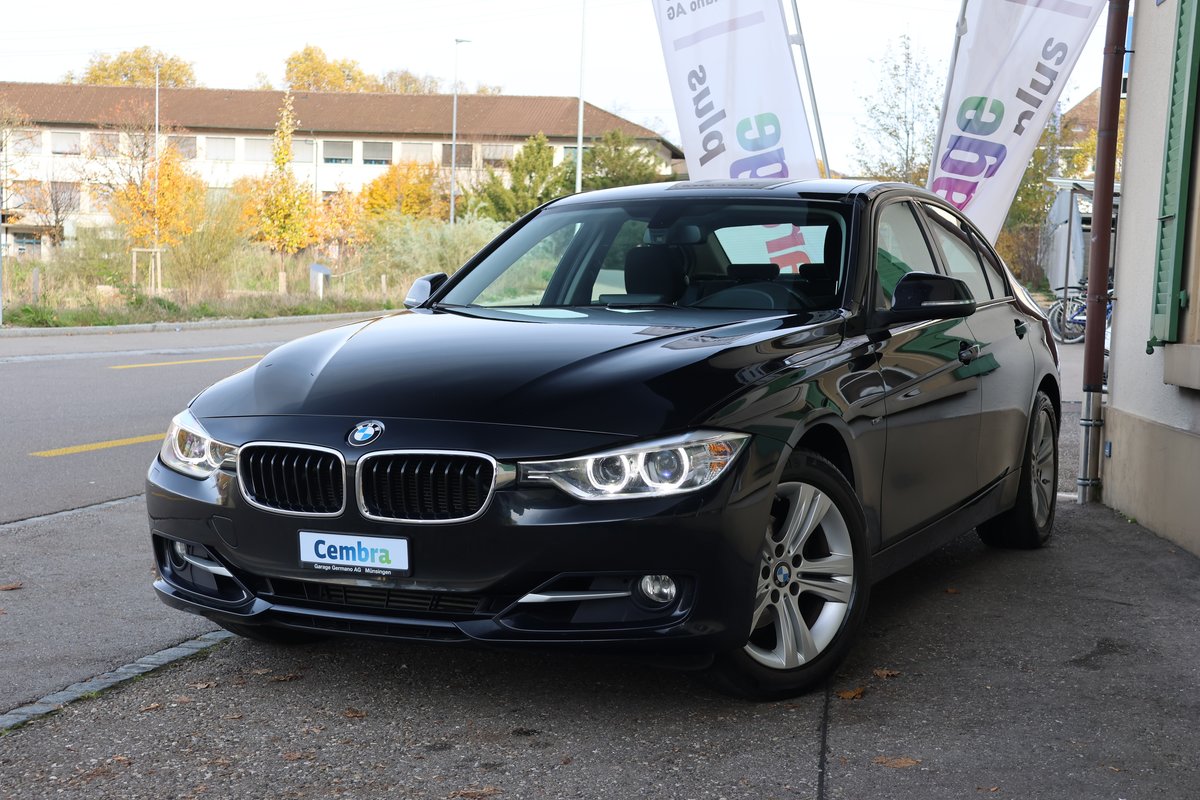 BMW 320i Sport Line Steptronic