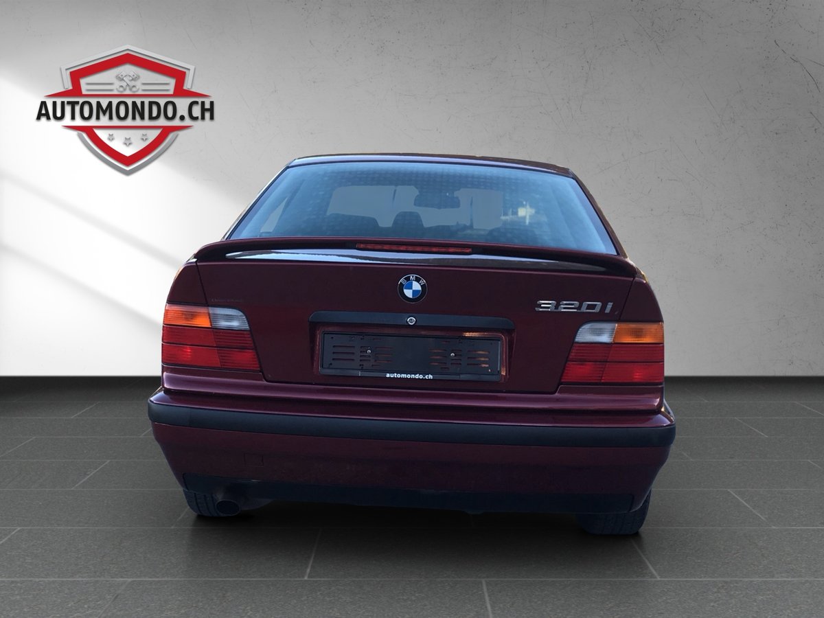 BMW 320i A ABS, Benzina, Occasioni / Usate, Automatico - 6