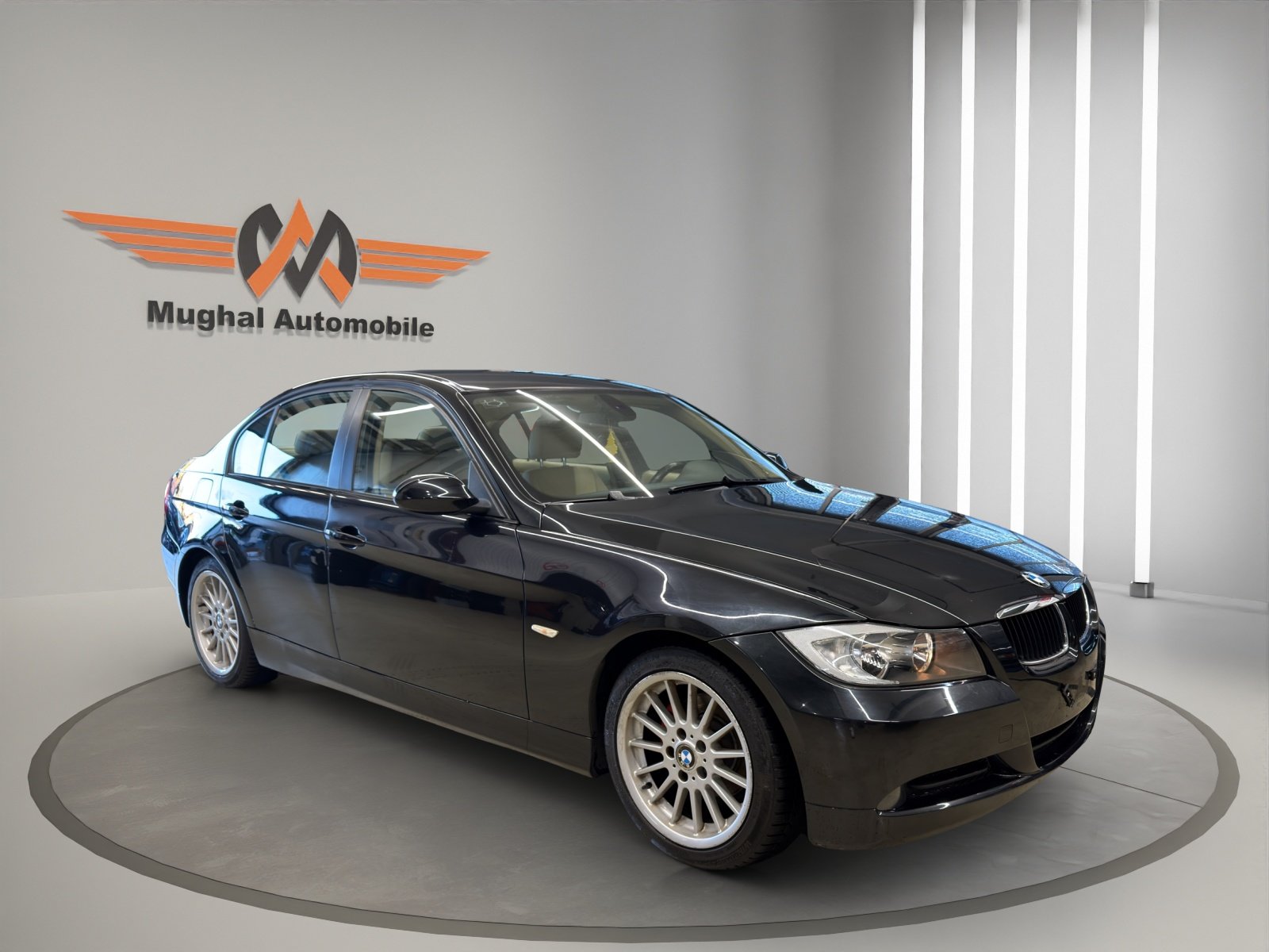 BMW 320i, Petrol, Second hand / Used, Manual - 3