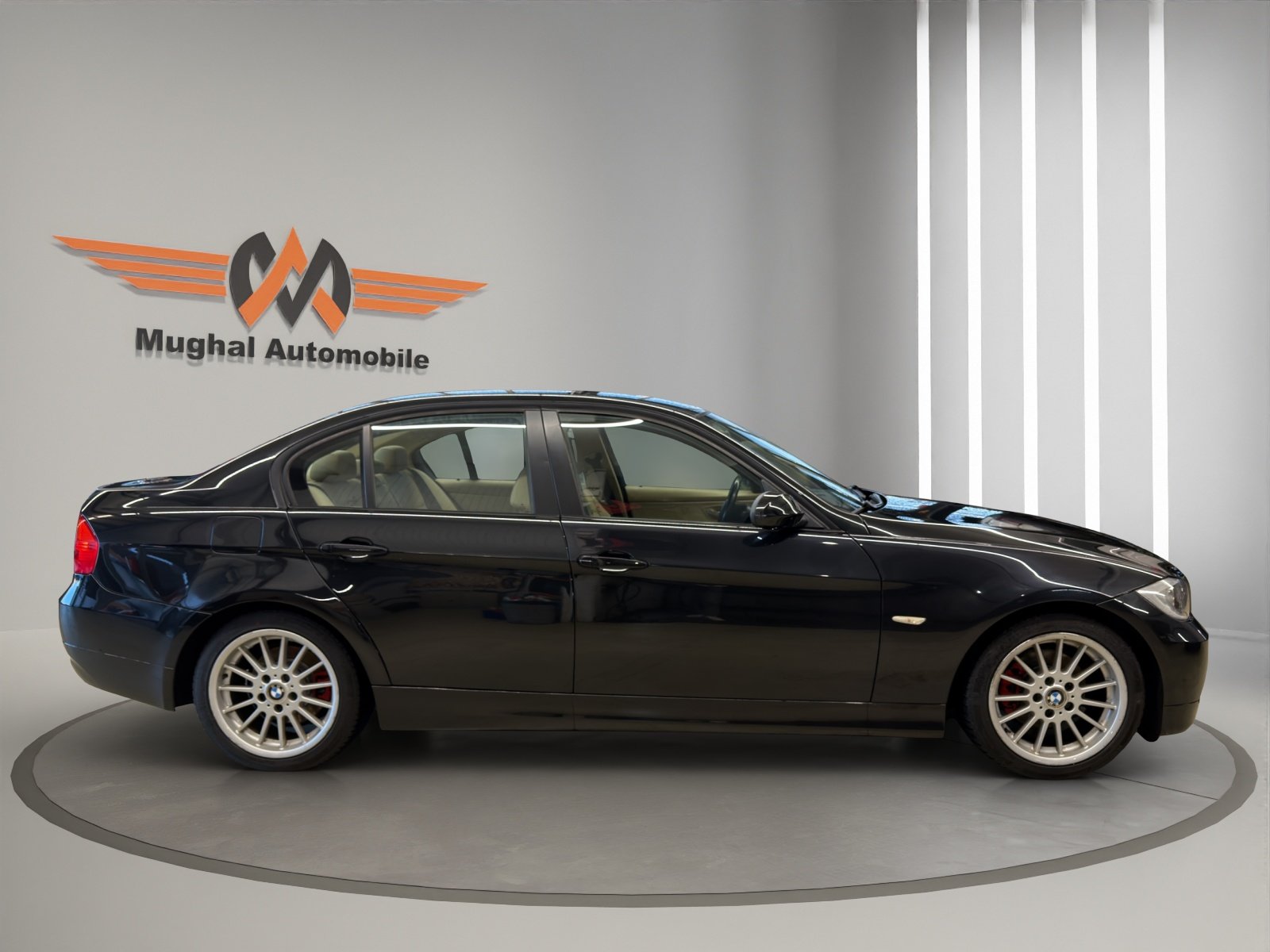 BMW 320i, Petrol, Second hand / Used, Manual - 4