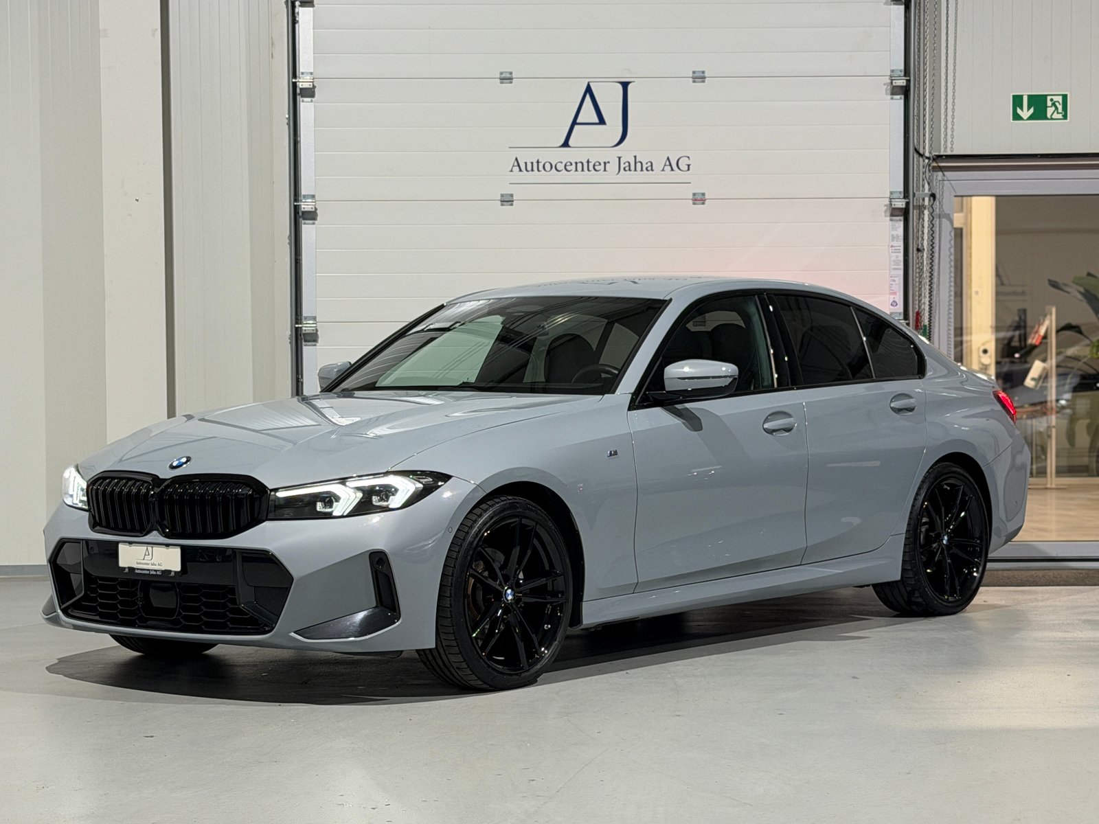 BMW 320d 48V Steptronic M Sport / forlaufende Werksga, Mild-Hybrid Diesel/Elektro, Occasion / Gebraucht, Automatik - 3