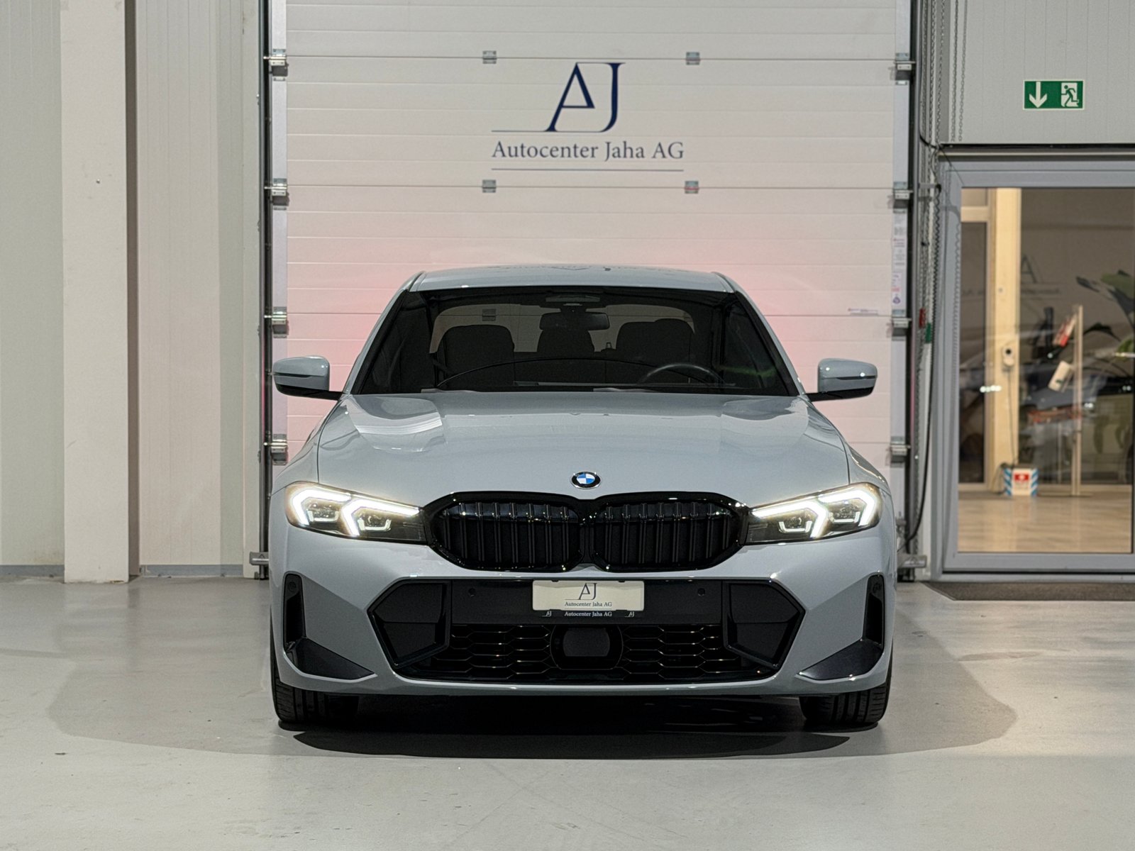 BMW 320d 48V Steptronic M Sport / forlaufende Werksga, Mild-Hybrid Diesel/Elektro, Occasion / Gebraucht, Automatik - 4