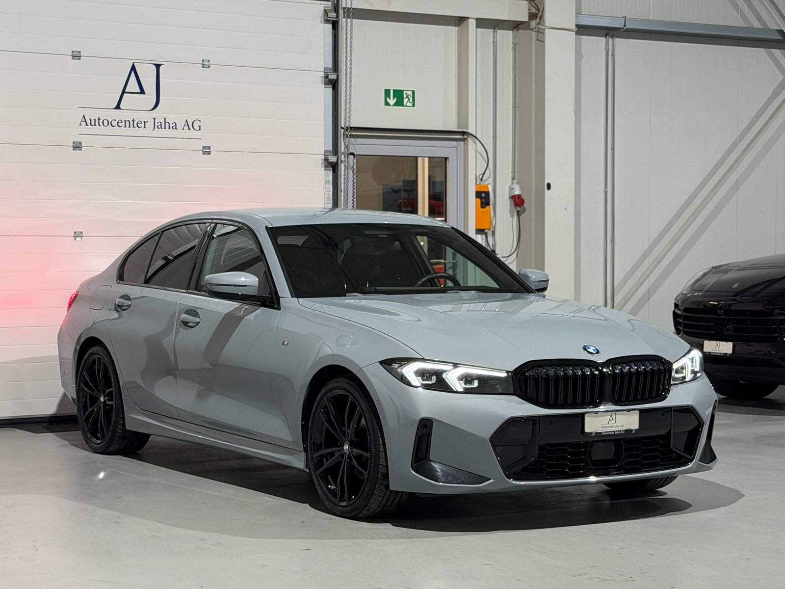 BMW 320d 48V Steptronic M Sport / forlaufende Werksga, Mild-Hybrid Diesel/Elektro, Occasion / Gebraucht, Automatik - 5