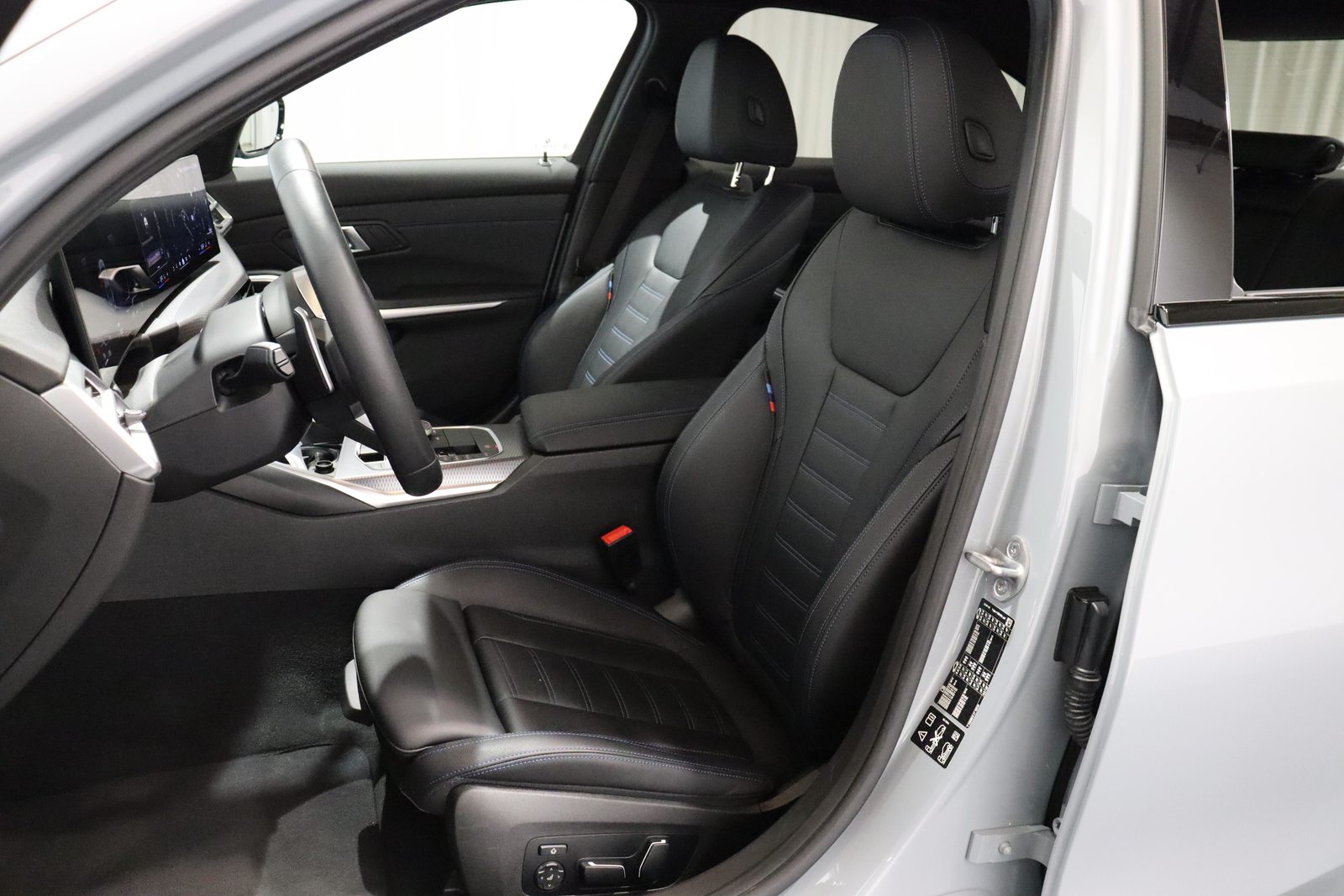BMW 320d xDrive SAG, Mild-Hybrid Diesel/Elektro, Occasion / Gebraucht, Automatik - 7