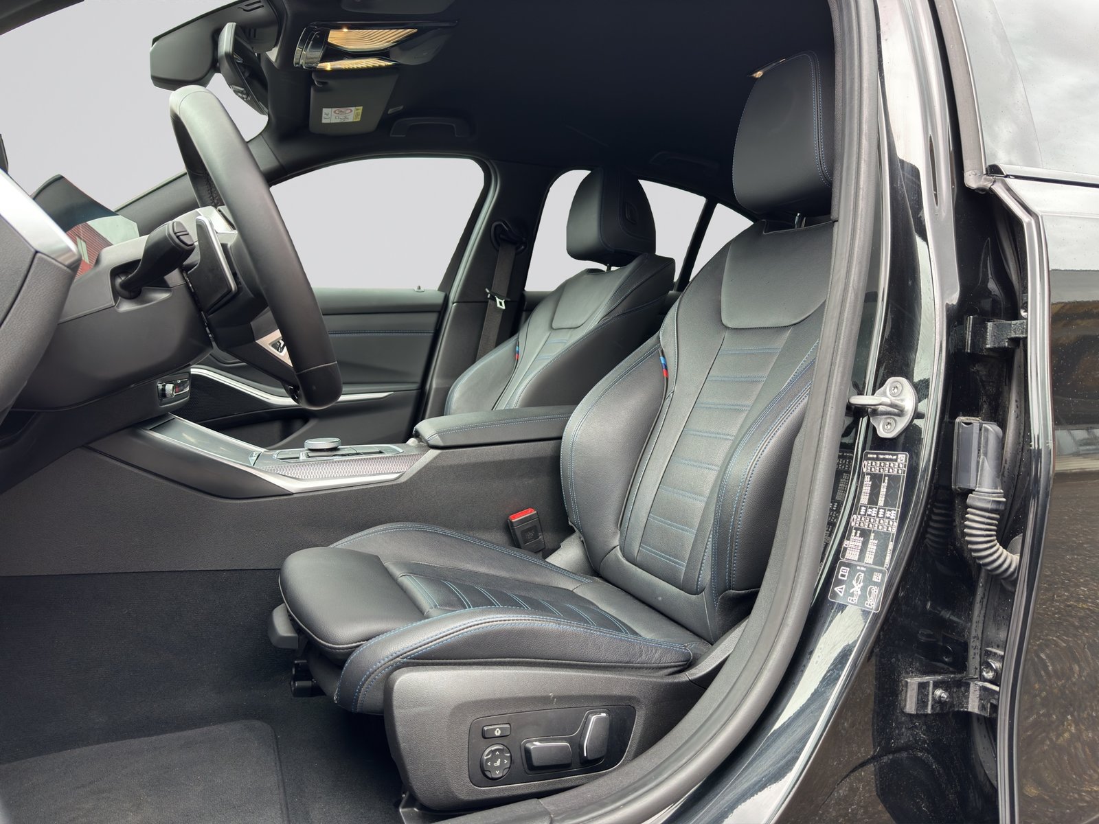 BMW 320d M Sport Steptronic, Hybride Léger Diesel/Électricité, Occasion / Utilisé, Automatique - 6