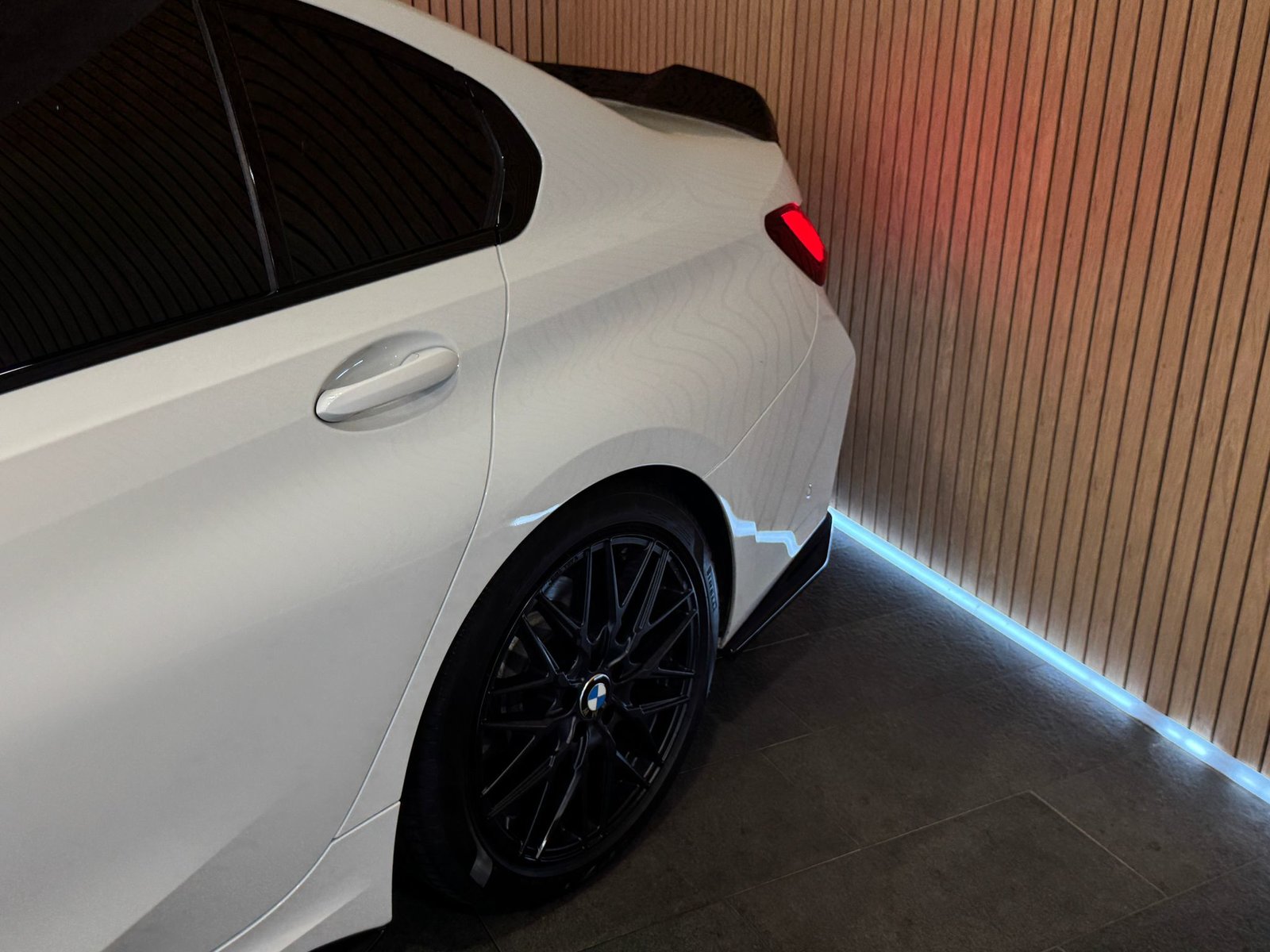 BMW 320d 48V Steptronic M Sport Facelift, Hybride Léger Diesel/Électricité, Occasion / Utilisé, Automatique - 4