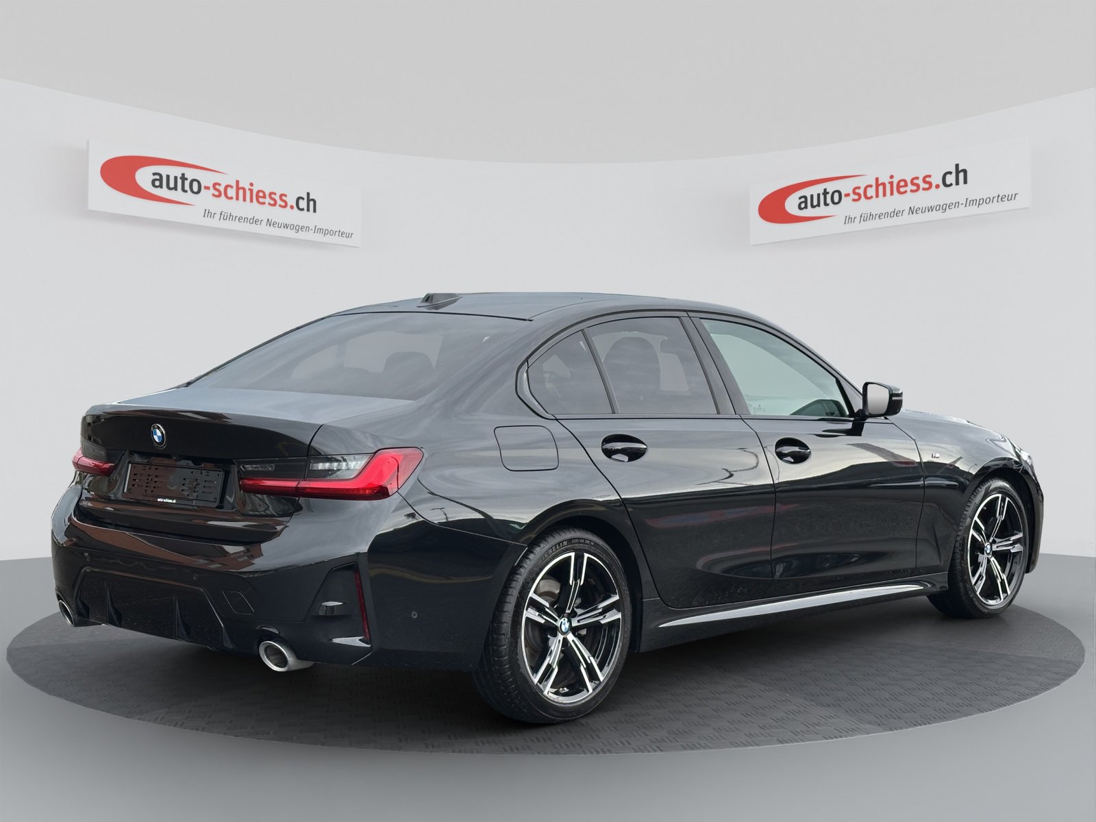 BMW 320d M Sport Steptronic, Mild-Hybrid Diesel/Electric, Second hand / Used, Automatic - 5