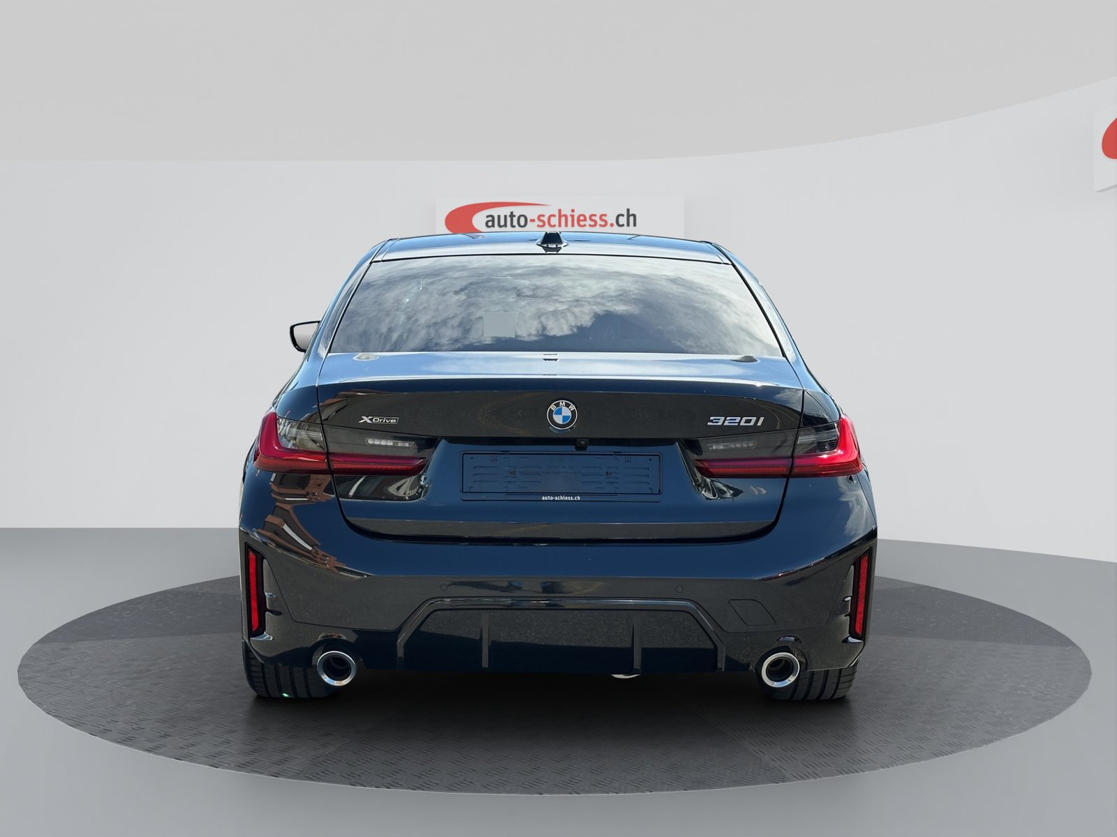BMW 320i Steptronic M Sport, Benzin, Occasion / Gebraucht, Automatik - 4