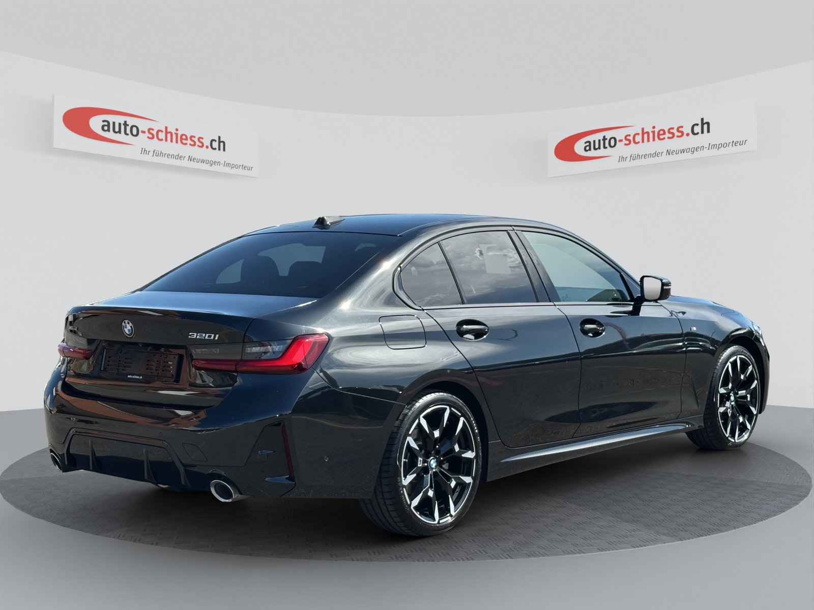 BMW 320i Steptronic M Sport, Benzin, Occasion / Gebraucht, Automatik - 5