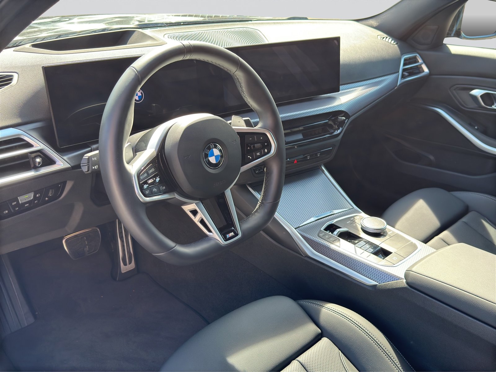 BMW 320i Steptronic M Sport, Benzin, Occasion / Gebraucht, Automatik - 7