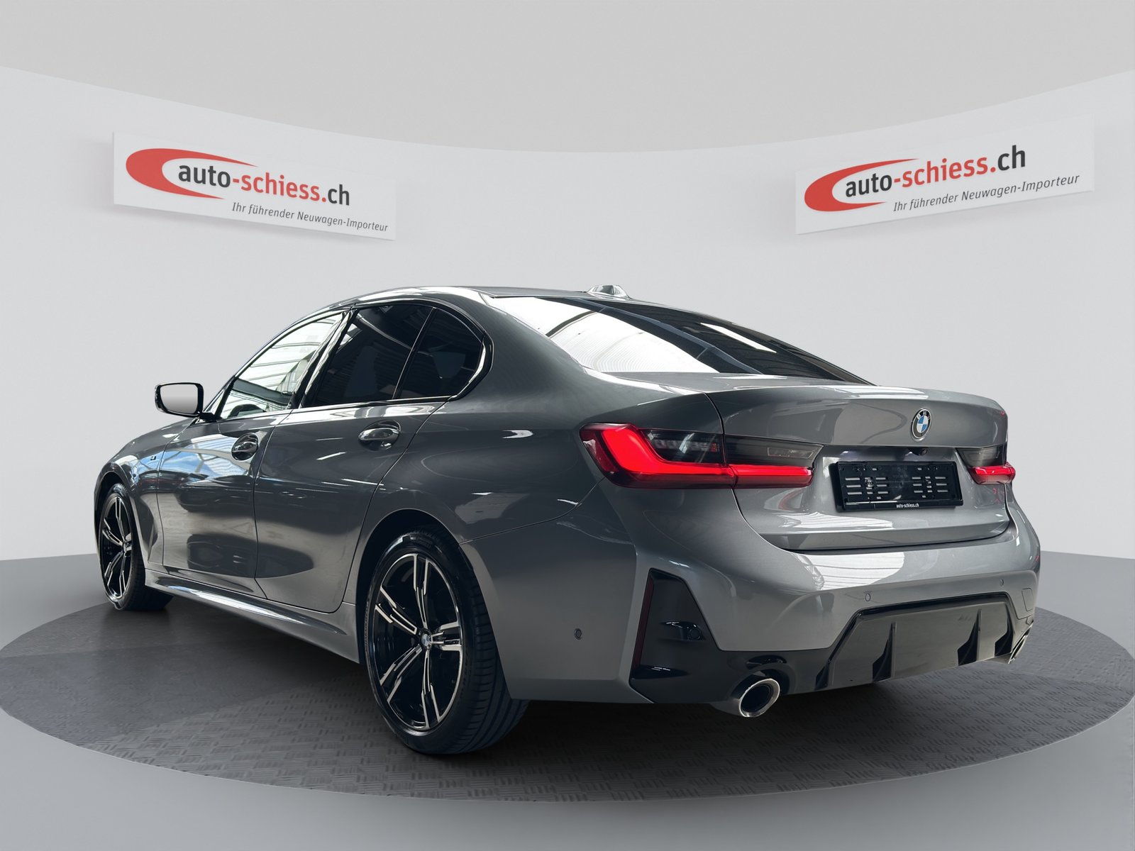 BMW 320d M Sport Steptronic, Mild-Hybrid Diesel/Electric, Second hand / Used, Automatic - 3