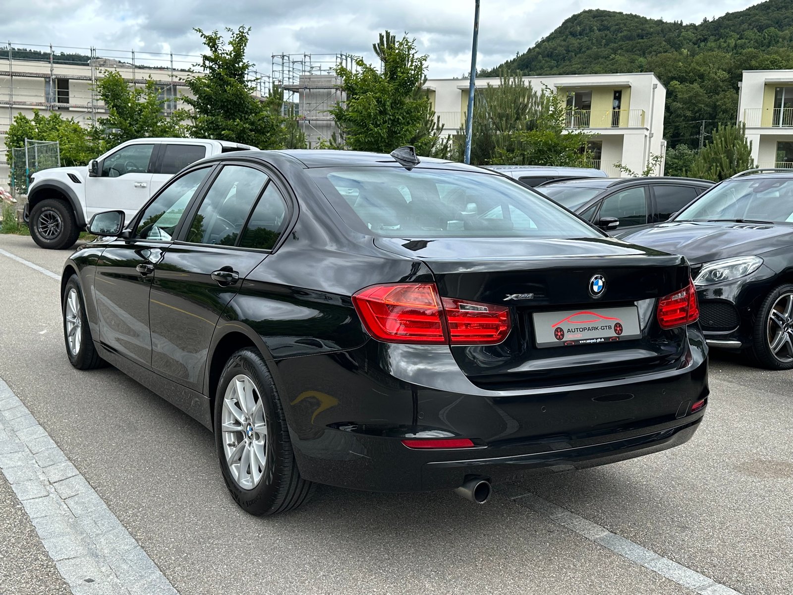 BMW 320i Steptronic, Petrol, Second hand / Used, Automatic - 7