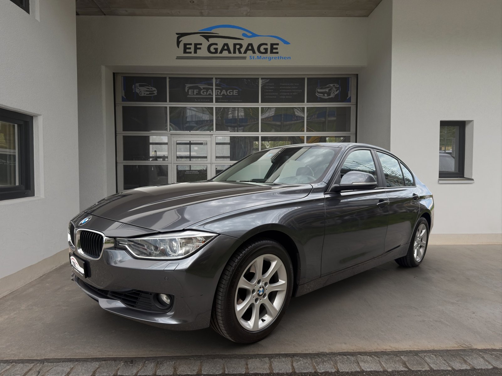 BMW 320i Modern Line Steptronic