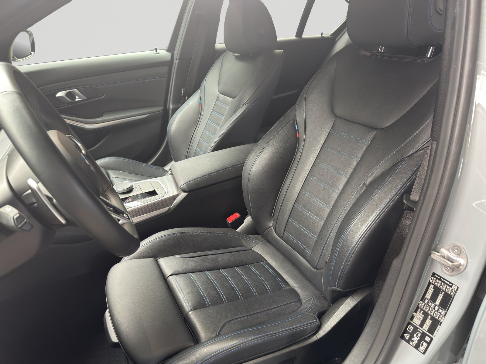 BMW 320d 48V Steptronic M Sport, Mild-Hybrid Diesel/Elektro, Occasion / Gebraucht, Automatik - 6