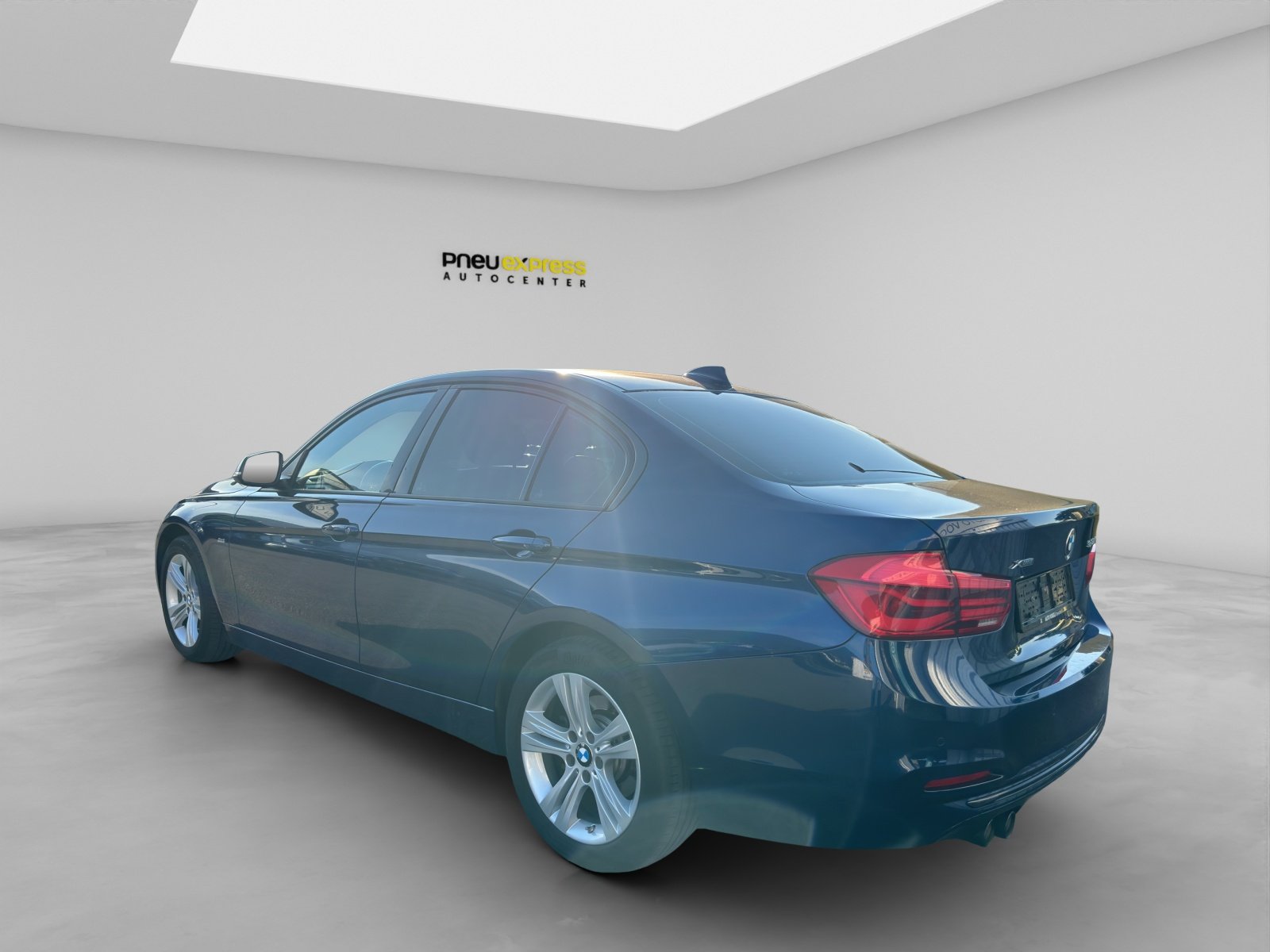 BMW 320d, Diesel, Occasion / Utilisé, Automatique - 4