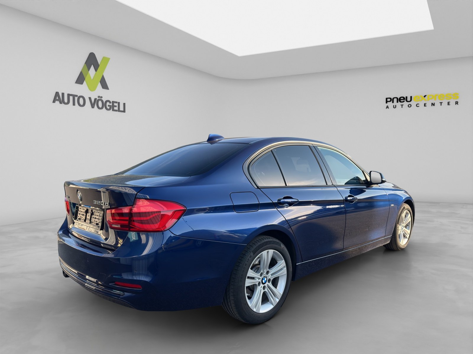 BMW 320d, Diesel, Occasion / Utilisé, Automatique - 6
