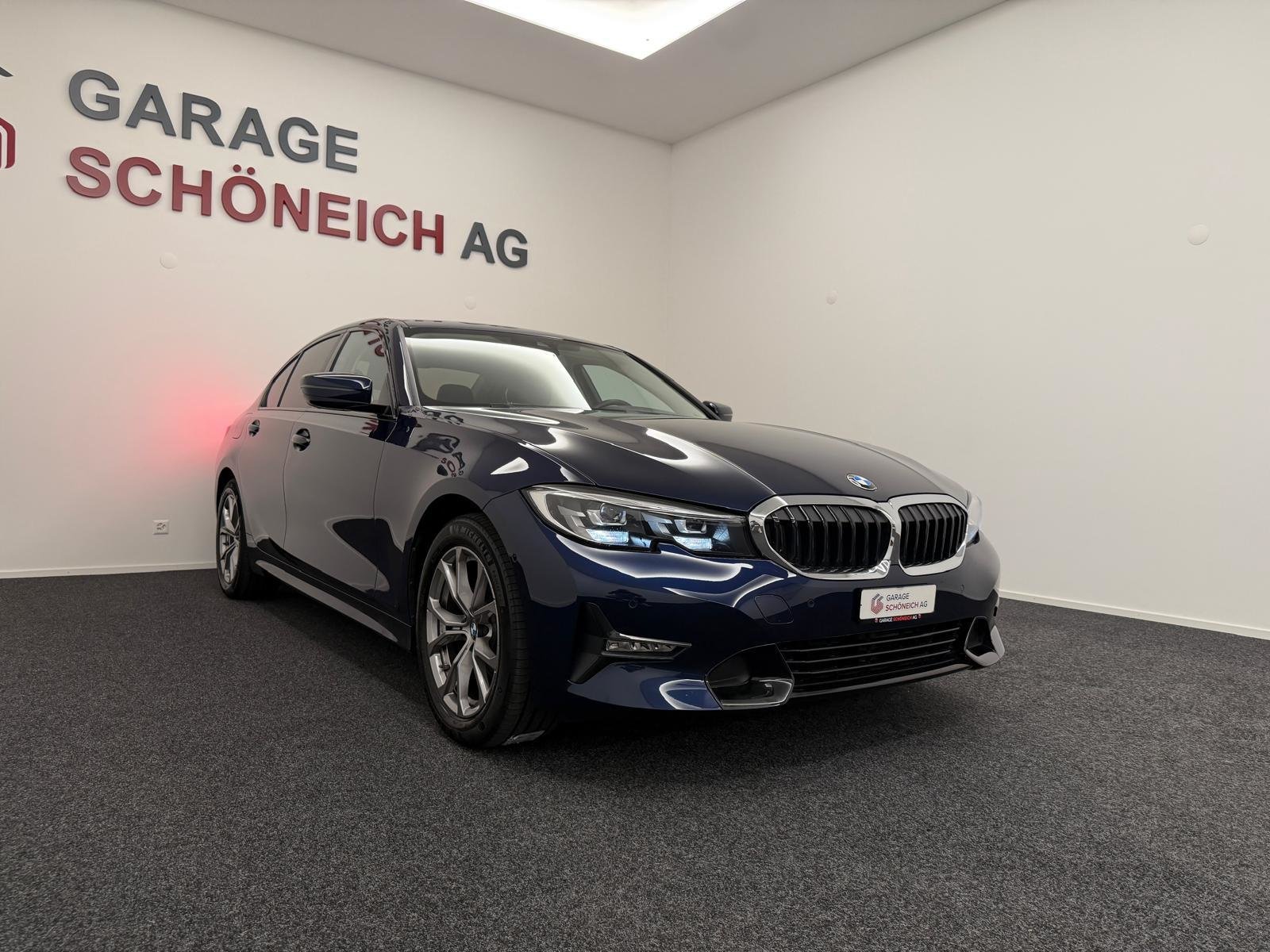 BMW 320i, Petrol, Second hand / Used, Automatic - 3