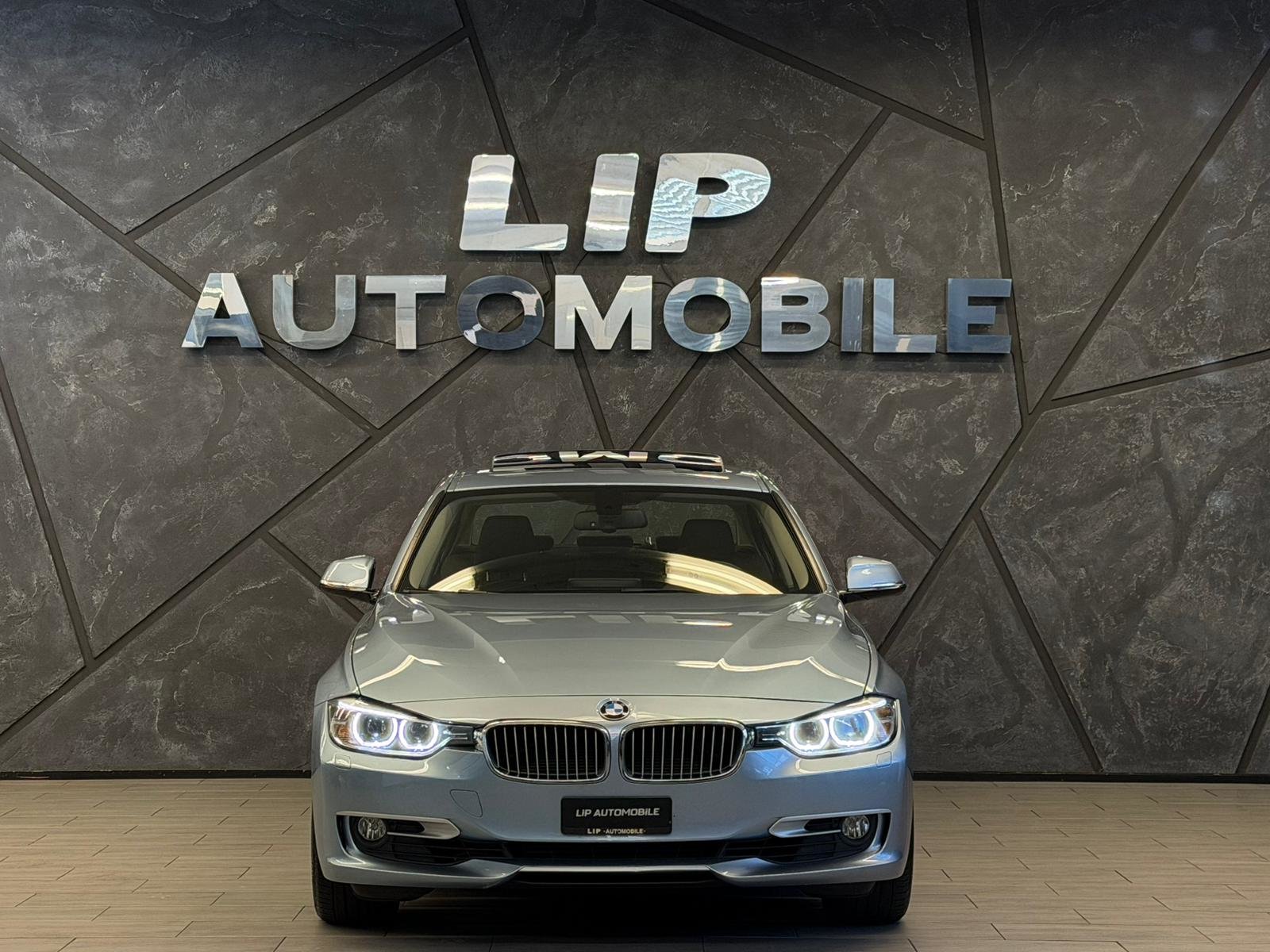 BMW 320i Modern Line Steptronic, Benzin, Occasion / Gebraucht, Automatik - 2