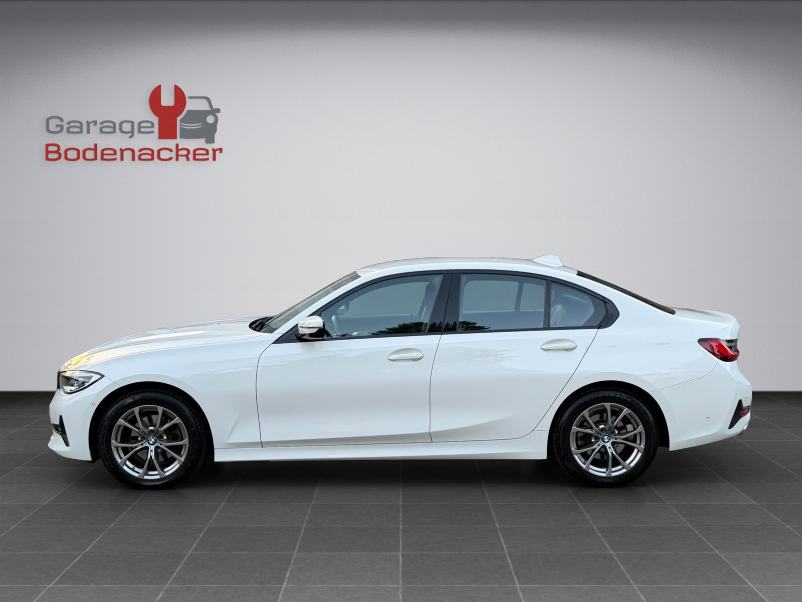 BMW 320d 48V Steptronic Sport Line, Diesel, Occasion / Gebraucht, Automatik - 4