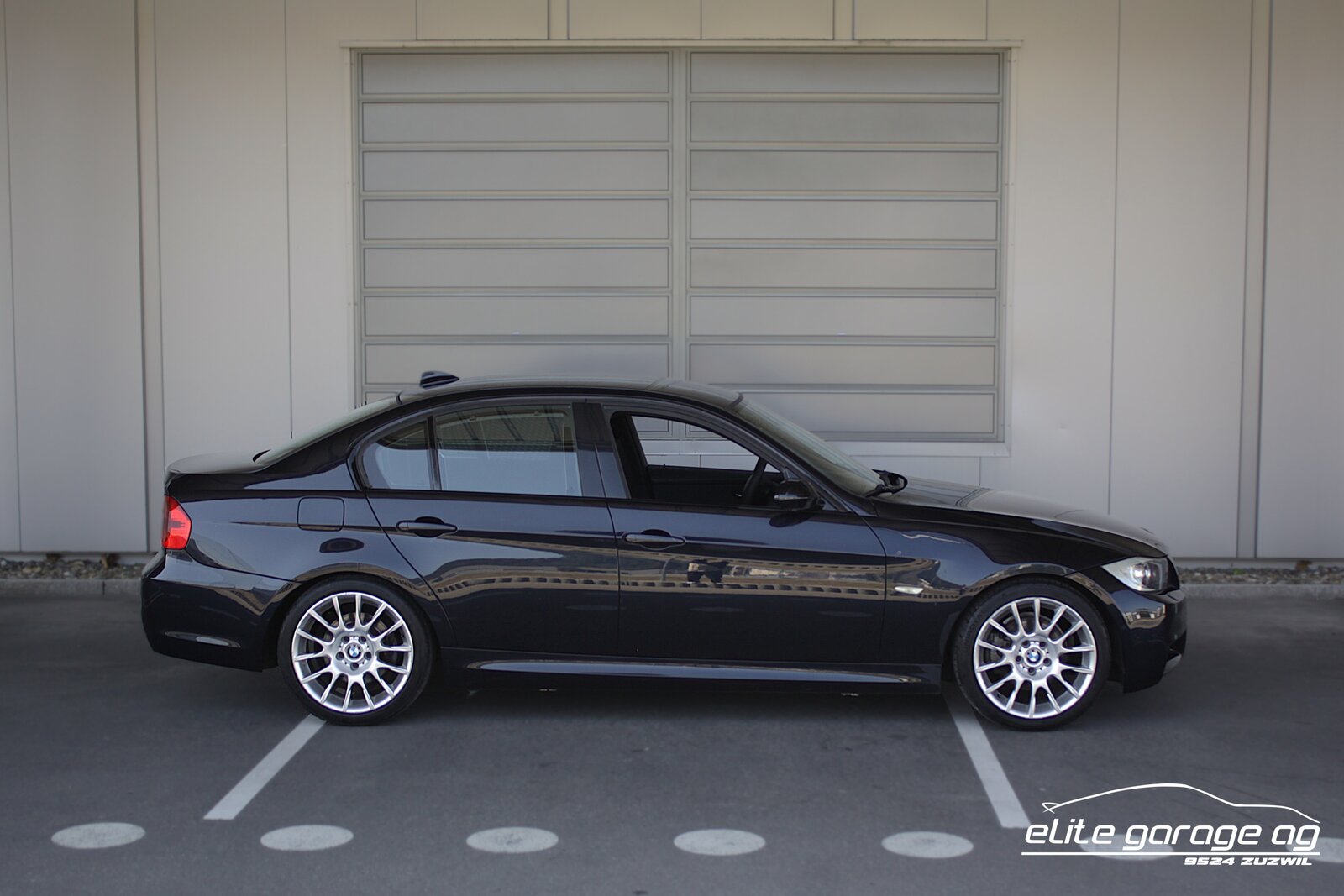 BMW 320si 1/2600, Benzin, Occasion / Gebraucht, Handschaltung - 6